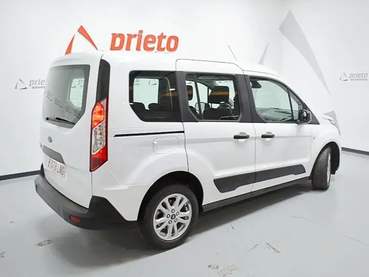 Ford Transit Connect 2021, foto 29