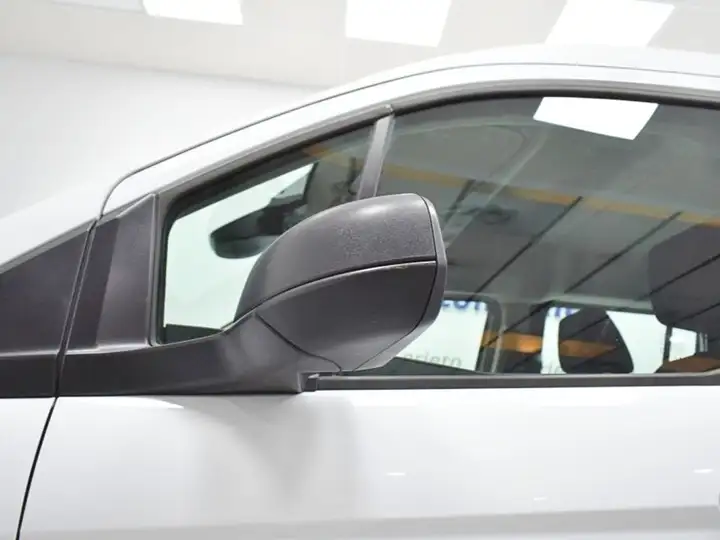Ford Transit Connect 2021, foto 7