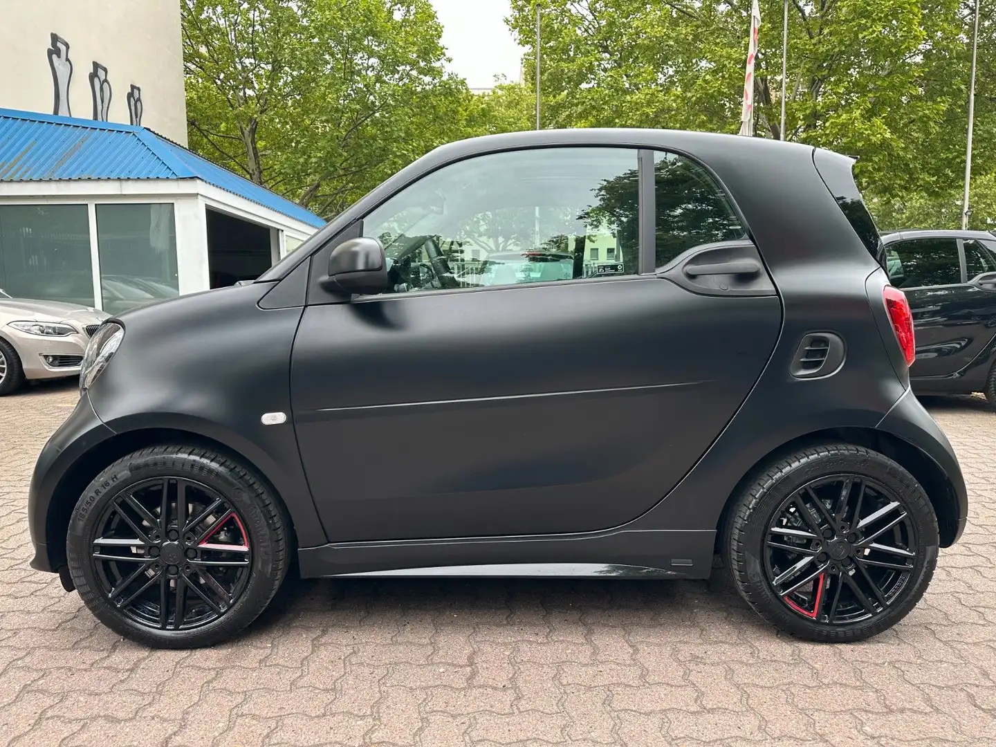 smart forTwo fortwo TWIN DCT BRABUS tailor made**pure black** Schwarz - 2