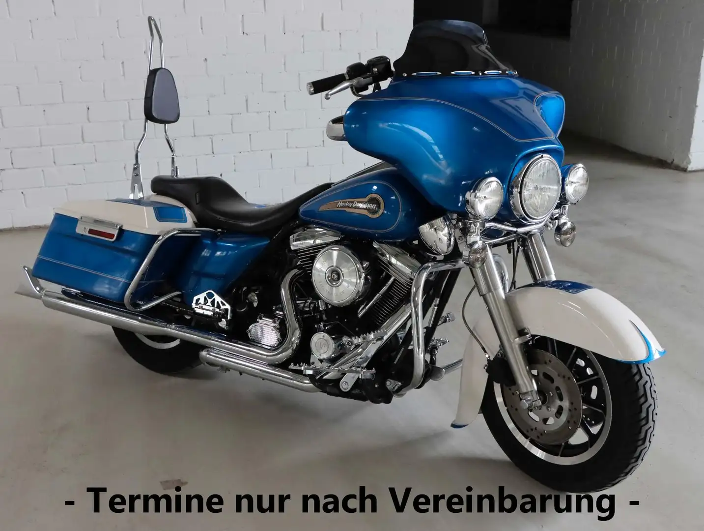 Harley-Davidson Electra Glide FLT Electra Glide| Dt. Erstauslieferung| Radio Modrá - 1