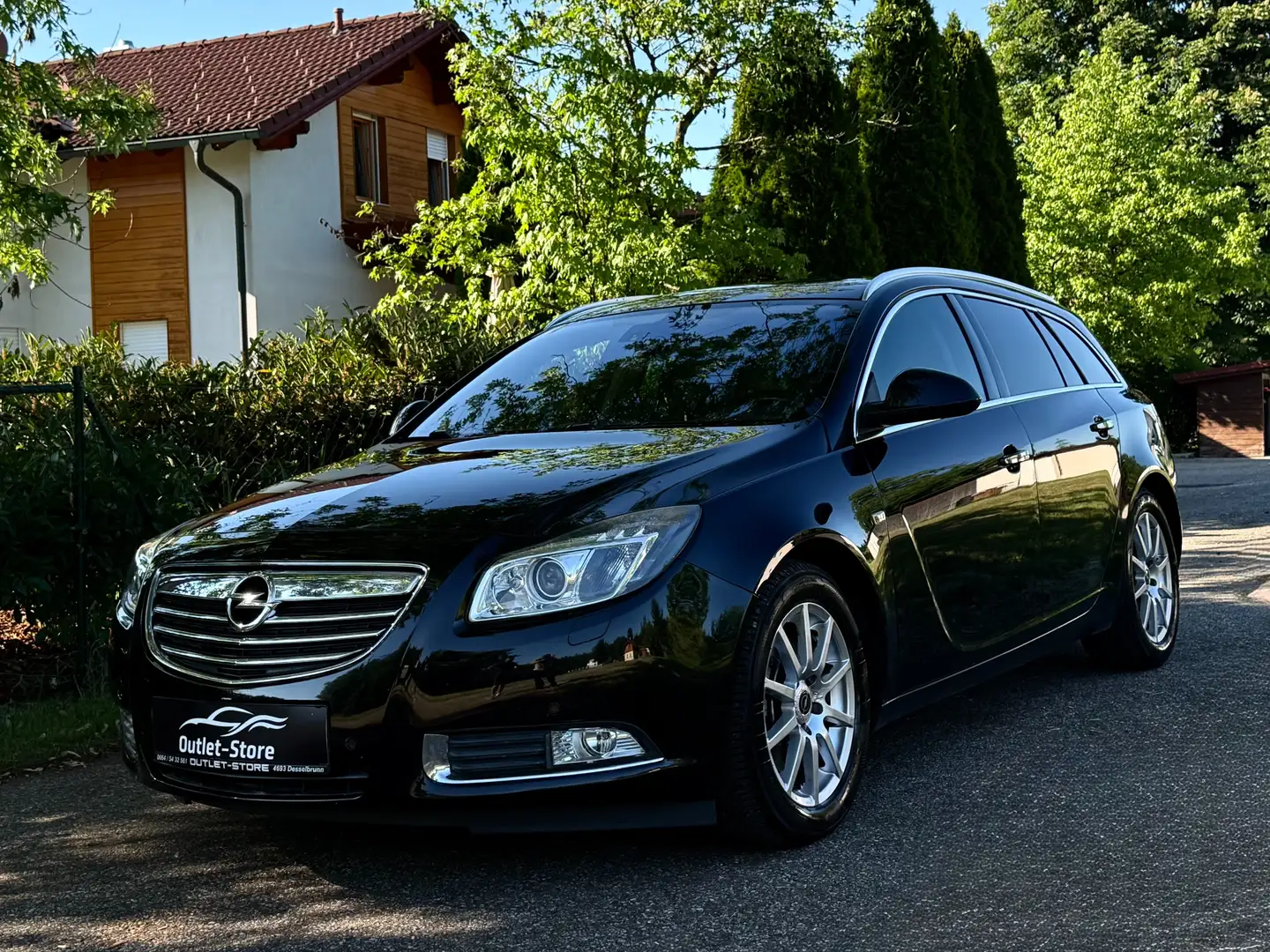 Opel Insignia Innovation*2.Besitz*Leder*LED*Pickerl NEU*TOP* Schwarz - 1