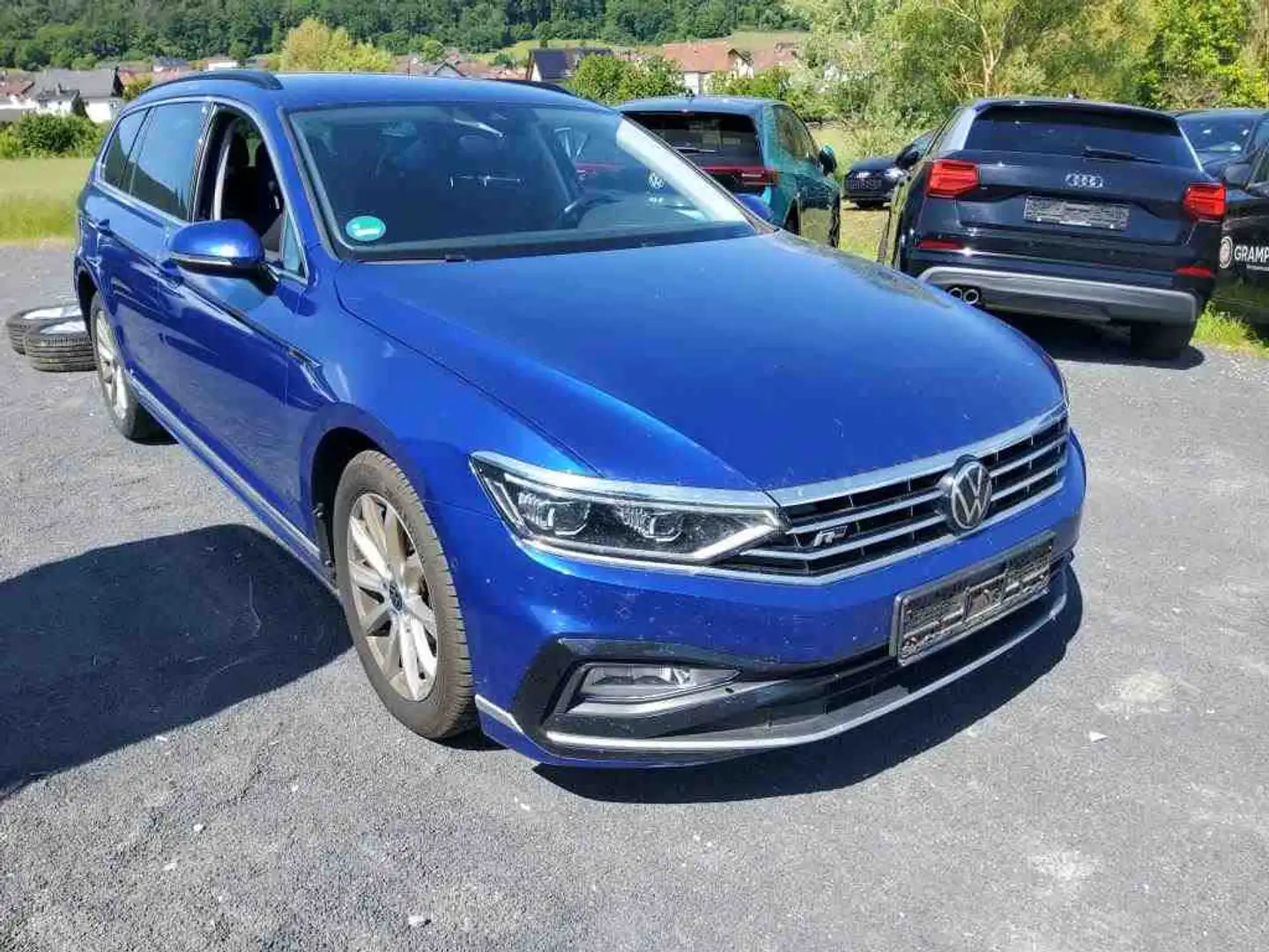 Volkswagen Passat Variant 2.0TDI DSG +R-LINE+MATRIX+KAMERA+ Blau - 2