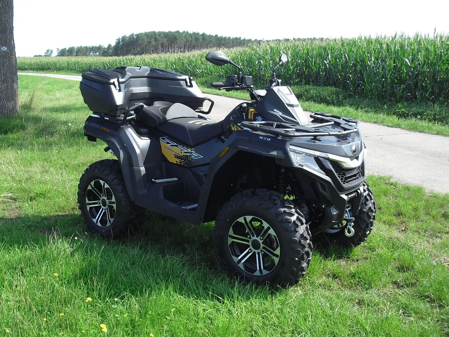 QJ Motor SFA 1000, ABS,EPS,4x4 Grün - 2
