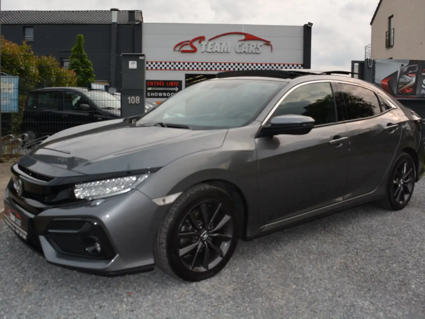 Honda Civic 1.0 i-VTEC Executive MY21 Grau - 1