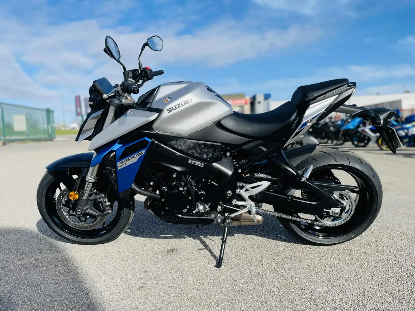 Suzuki GSX-S 950 Gris - 1