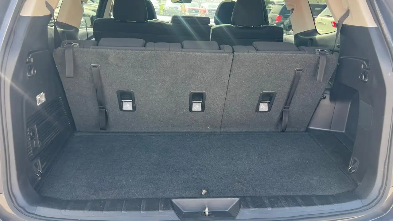 Subaru Ascent снимка Subaru Ascent