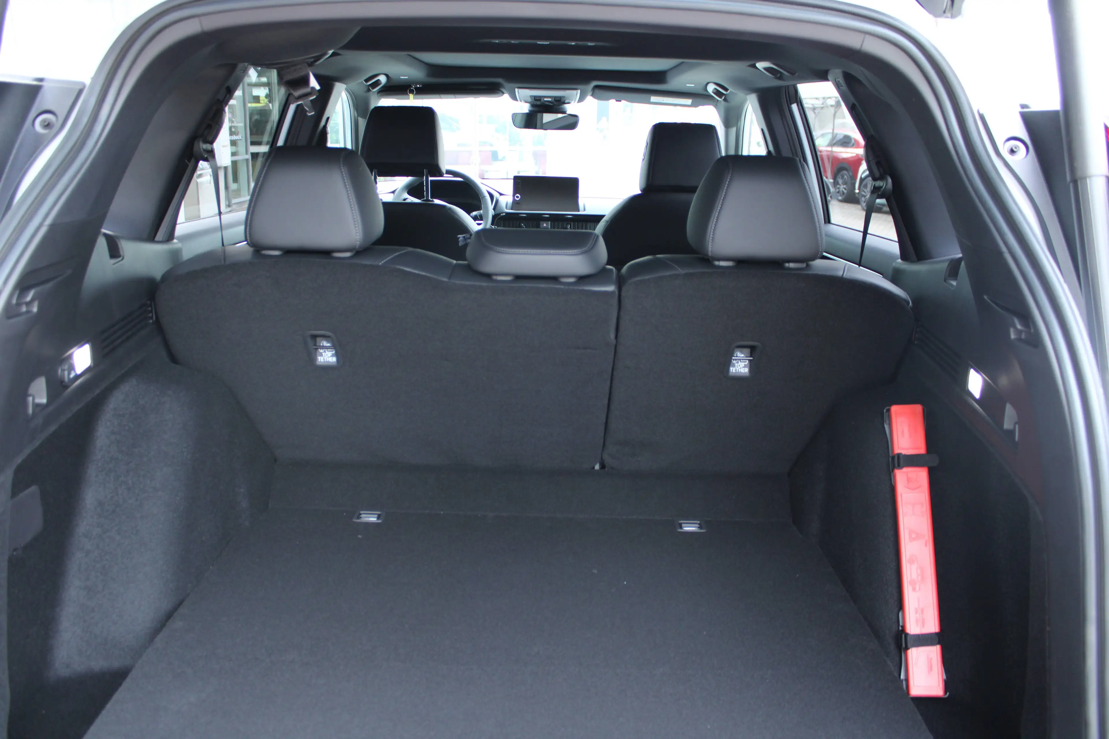 Honda CR-V e:HEV Elegance AWD — photo 9