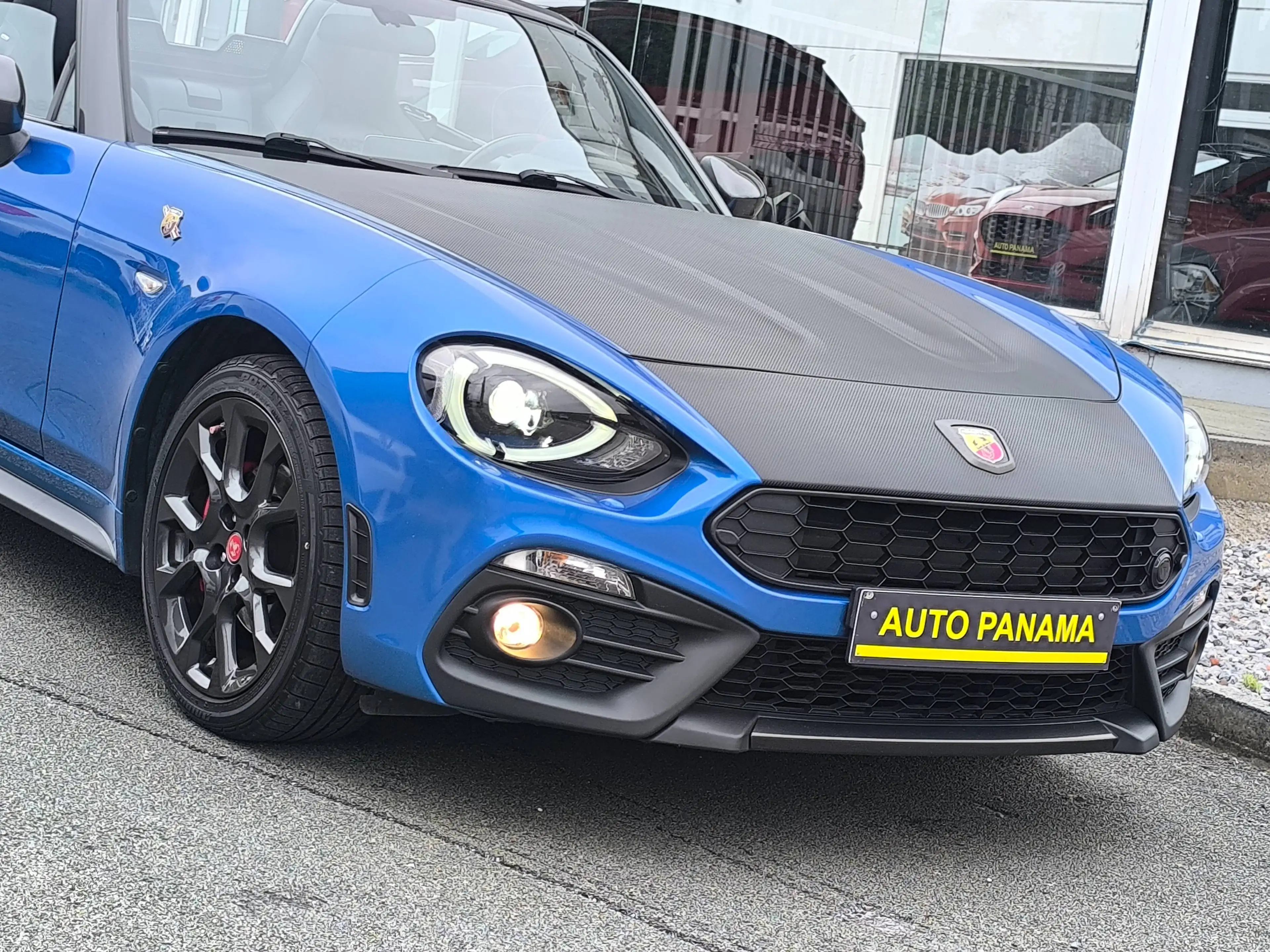 Fiat 124 Spider ABARTH 1.4 MultiAir SLORT CABRİOLET CUİR GPS XENON BOSE — photo 12