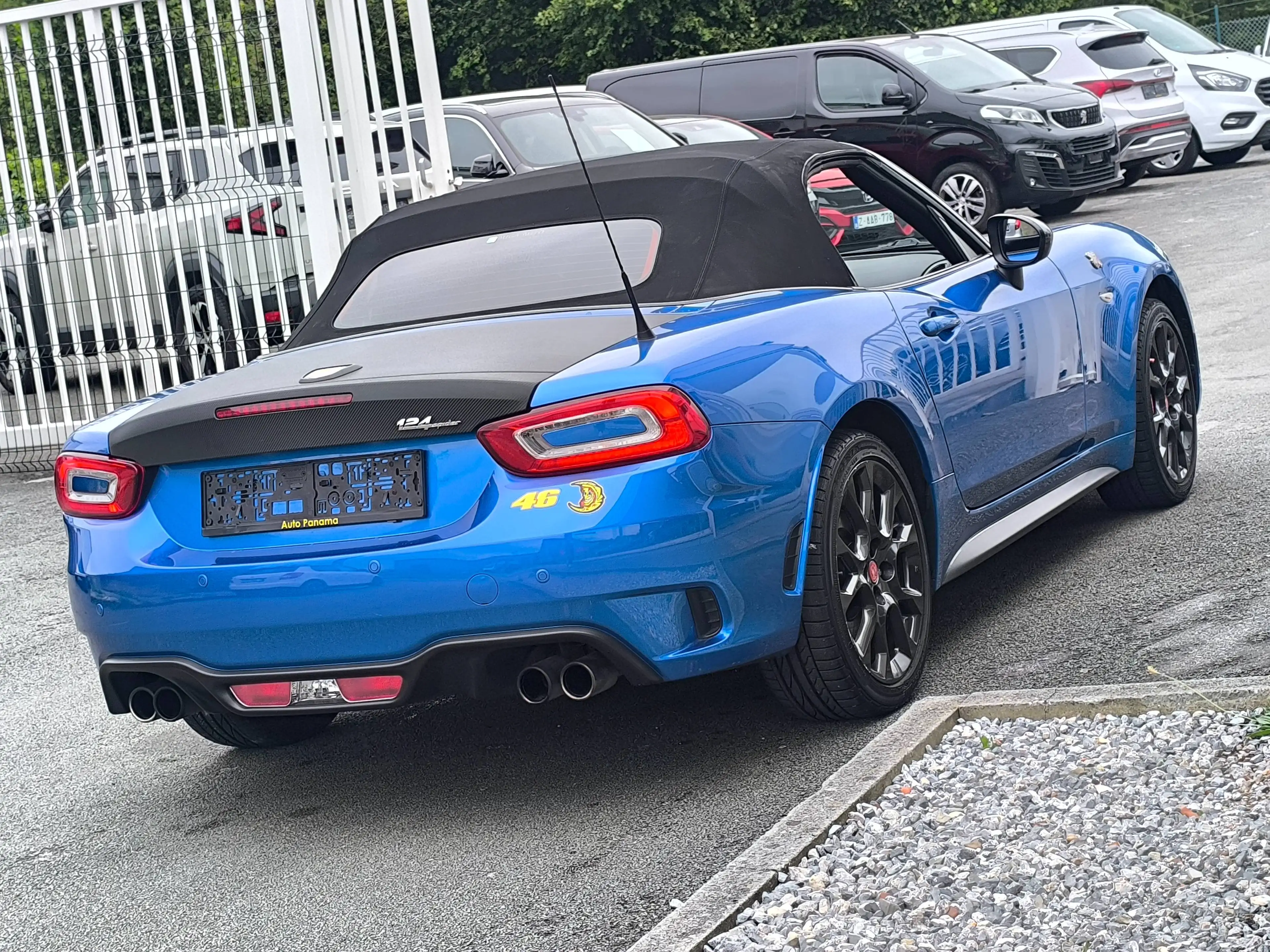 Fiat 124 Spider ABARTH 1.4 MultiAir SLORT CABRİOLET CUİR GPS XENON BOSE — photo 14