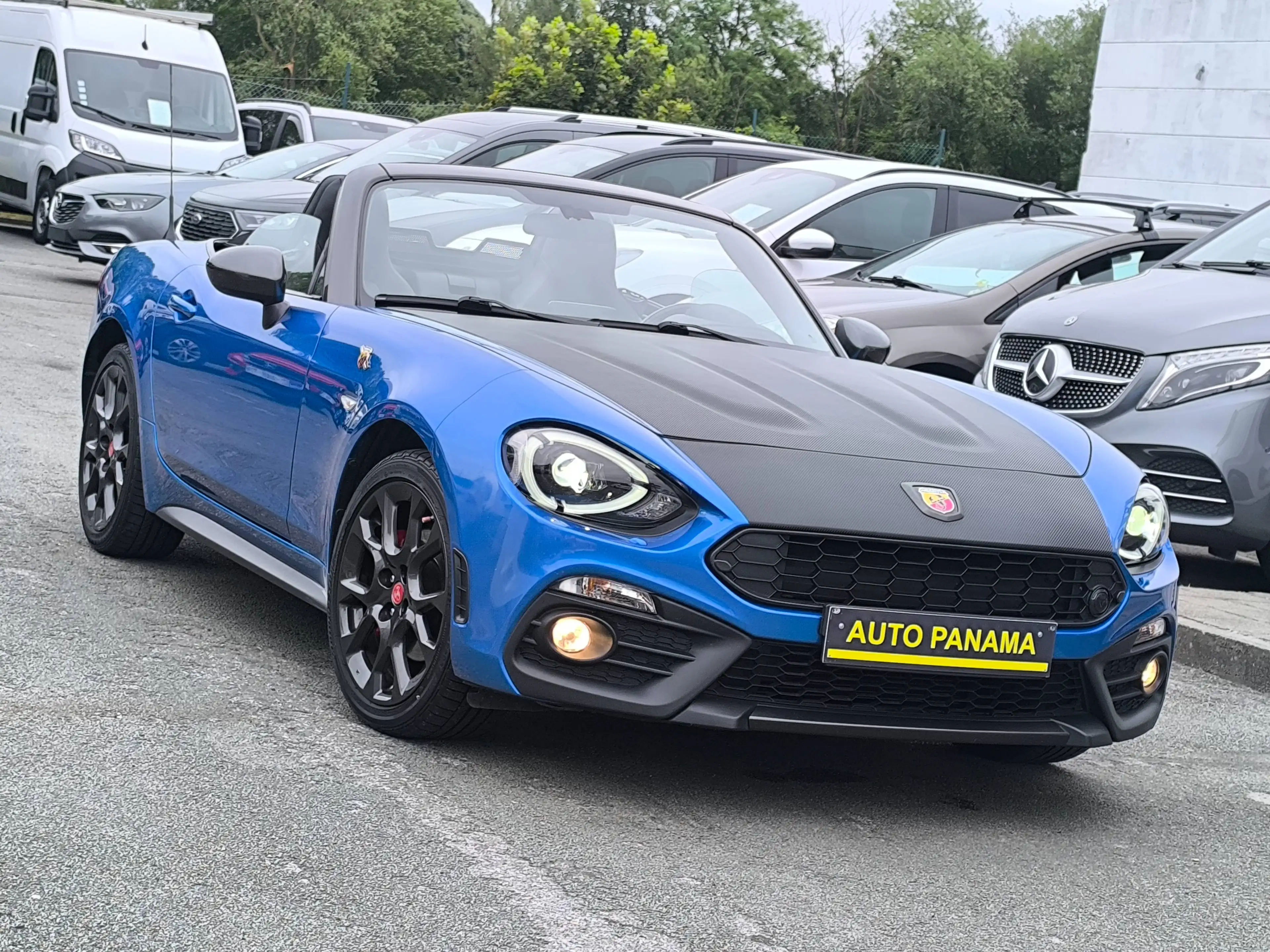Fiat 124 Spider ABARTH 1.4 MultiAir SLORT CABRİOLET CUİR GPS XENON BOSE — photo 3