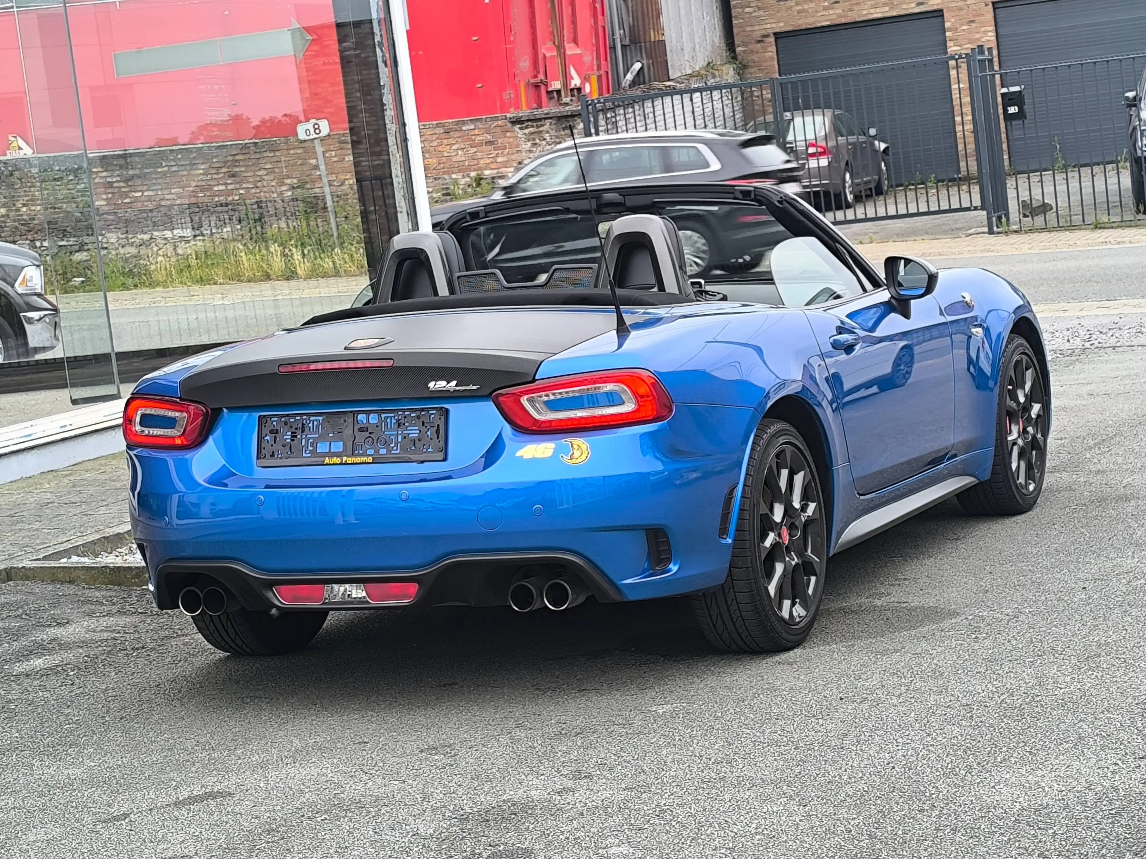 Fiat 124 Spider ABARTH 1.4 MultiAir SLORT CABRİOLET CUİR GPS XENON BOSE — photo 2