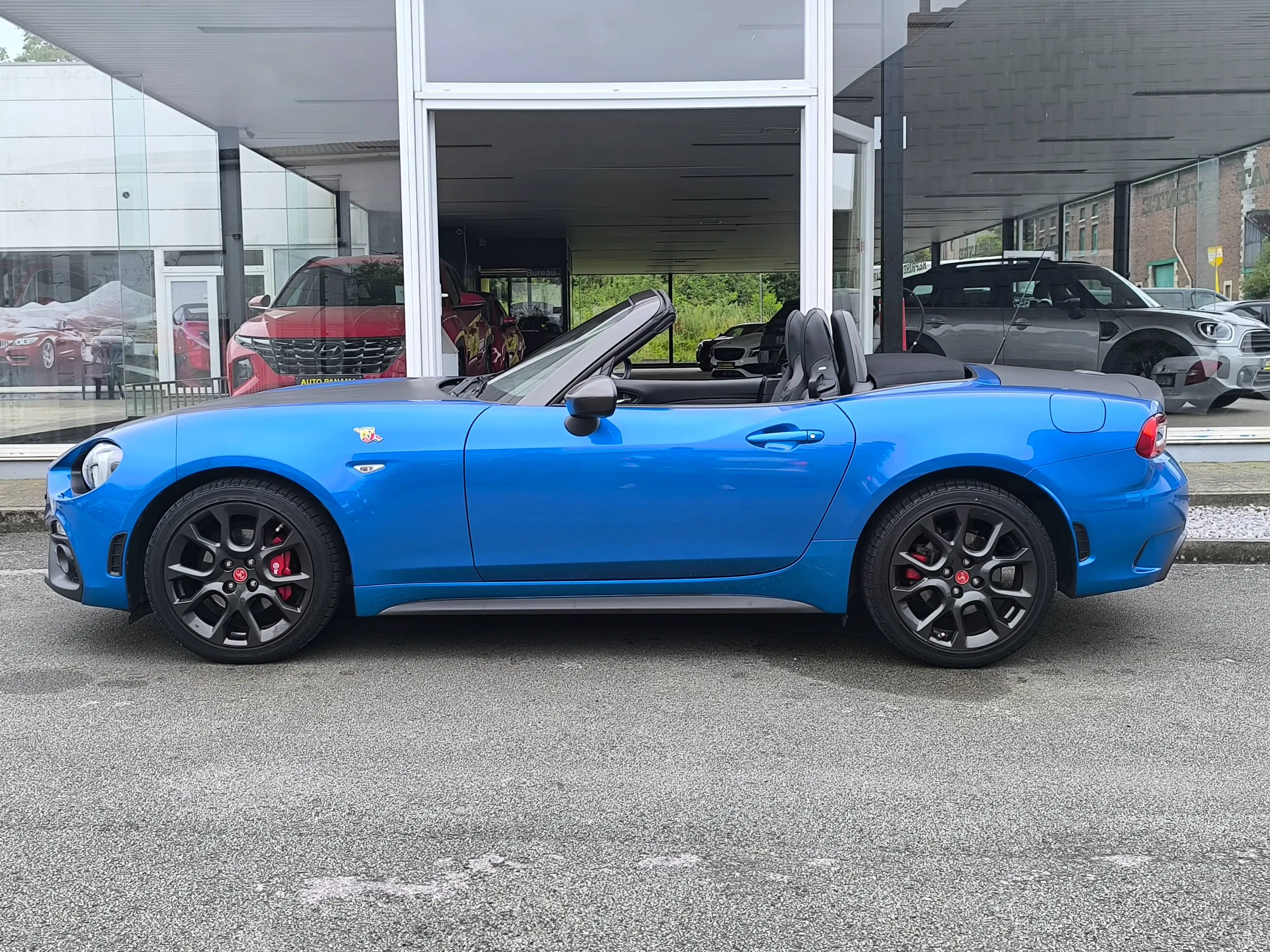 Fiat 124 Spider ABARTH 1.4 MultiAir SLORT CABRİOLET CUİR GPS XENON BOSE — photo 8