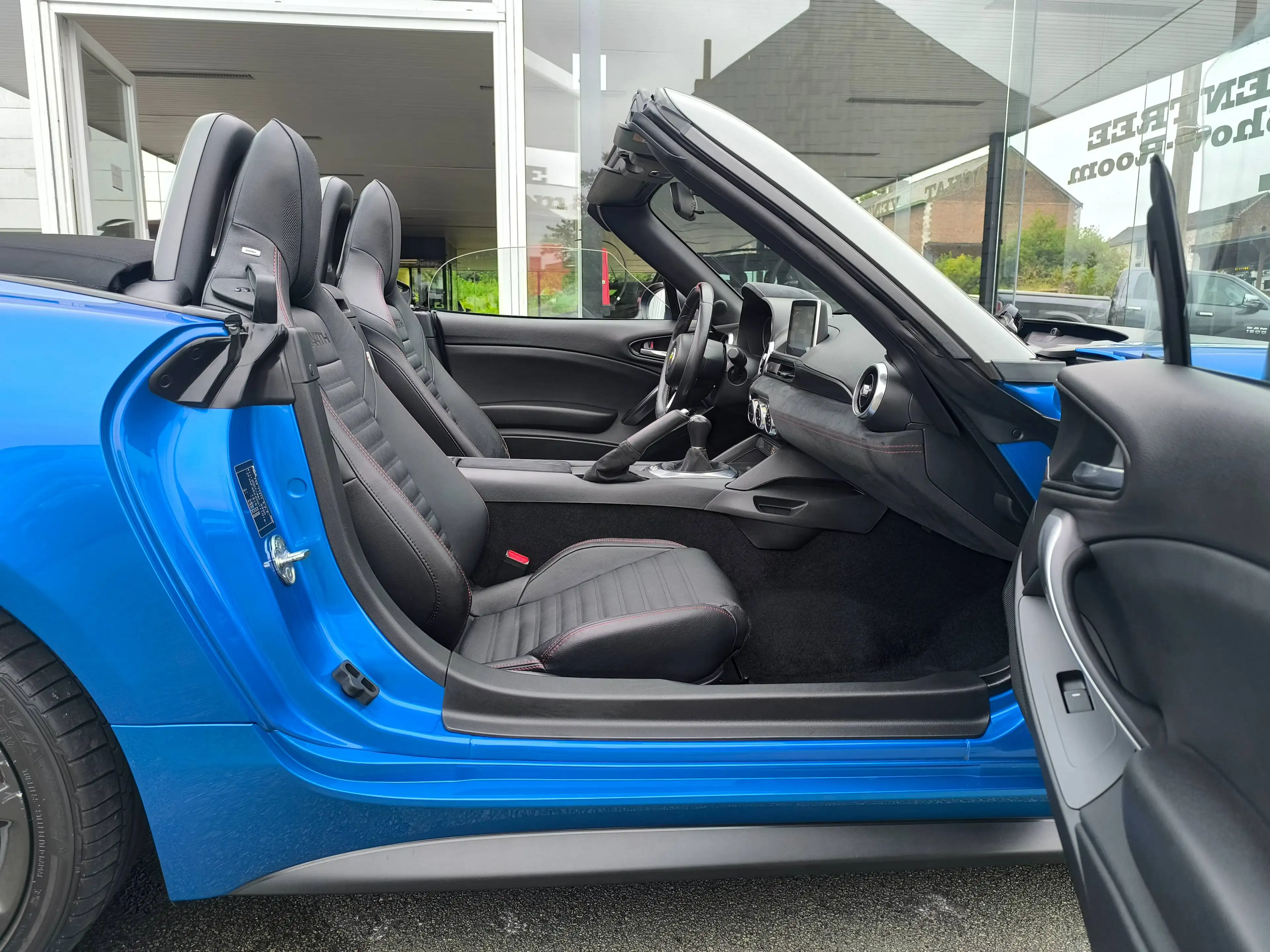 Fiat 124 Spider ABARTH 1.4 MultiAir SLORT CABRİOLET CUİR GPS XENON BOSE — photo 15