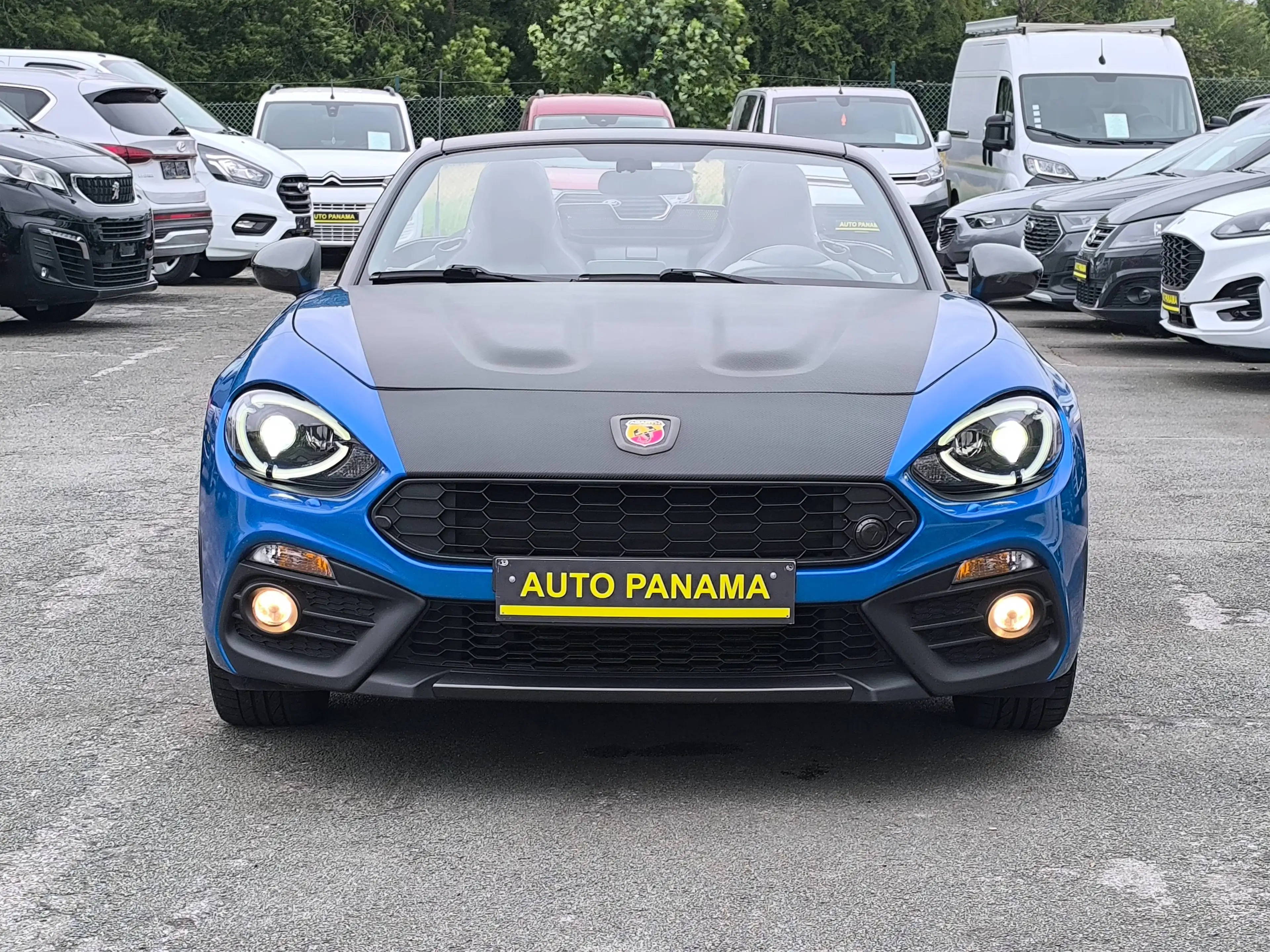 Fiat 124 Spider ABARTH 1.4 MultiAir SLORT CABRİOLET CUİR GPS XENON BOSE — photo 4