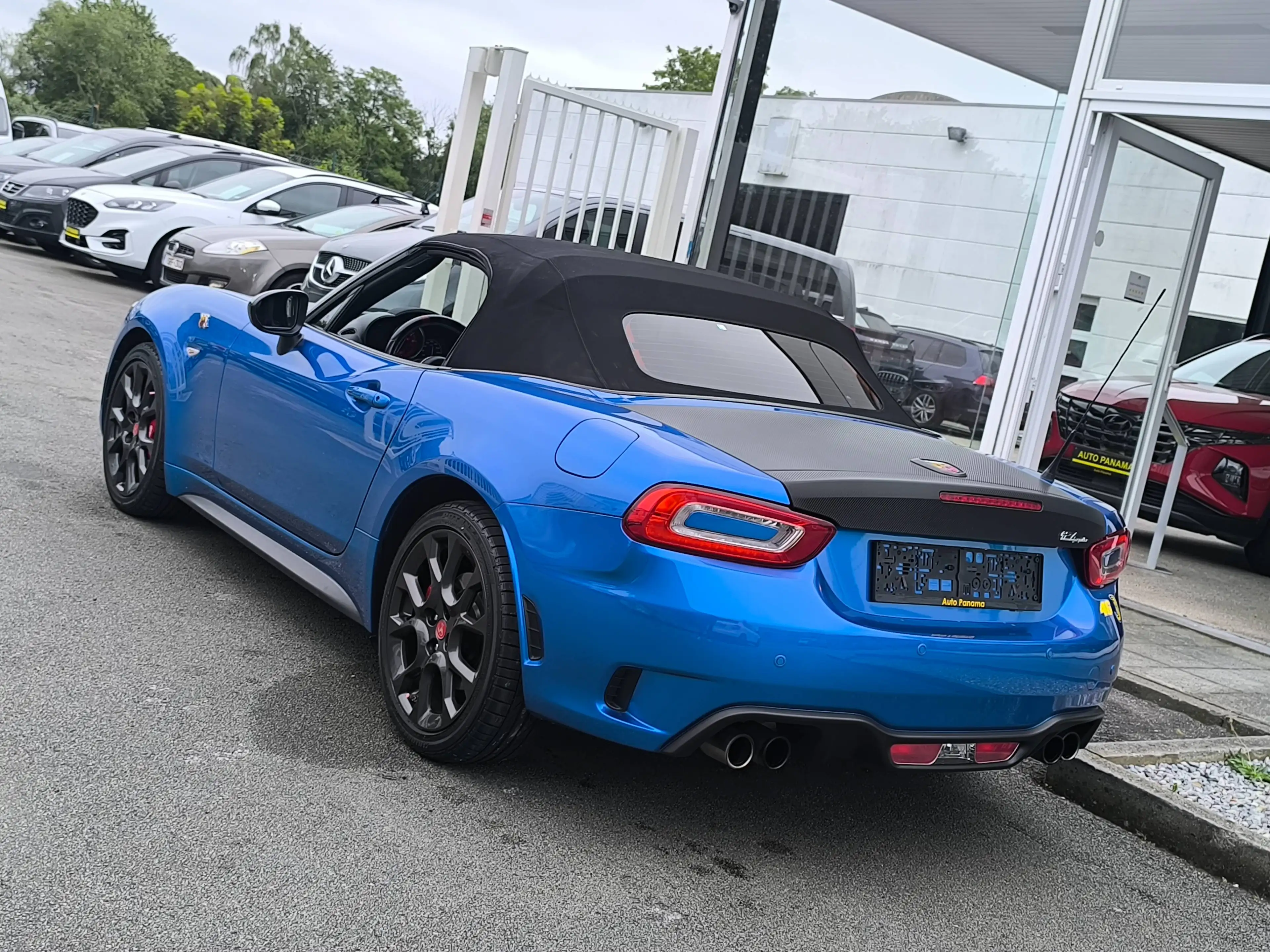 Fiat 124 Spider ABARTH 1.4 MultiAir SLORT CABRİOLET CUİR GPS XENON BOSE — photo 10