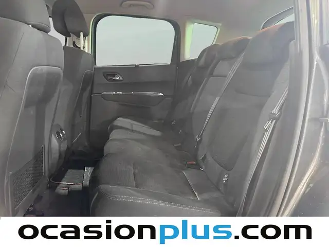 Peugeot 3008 view 10