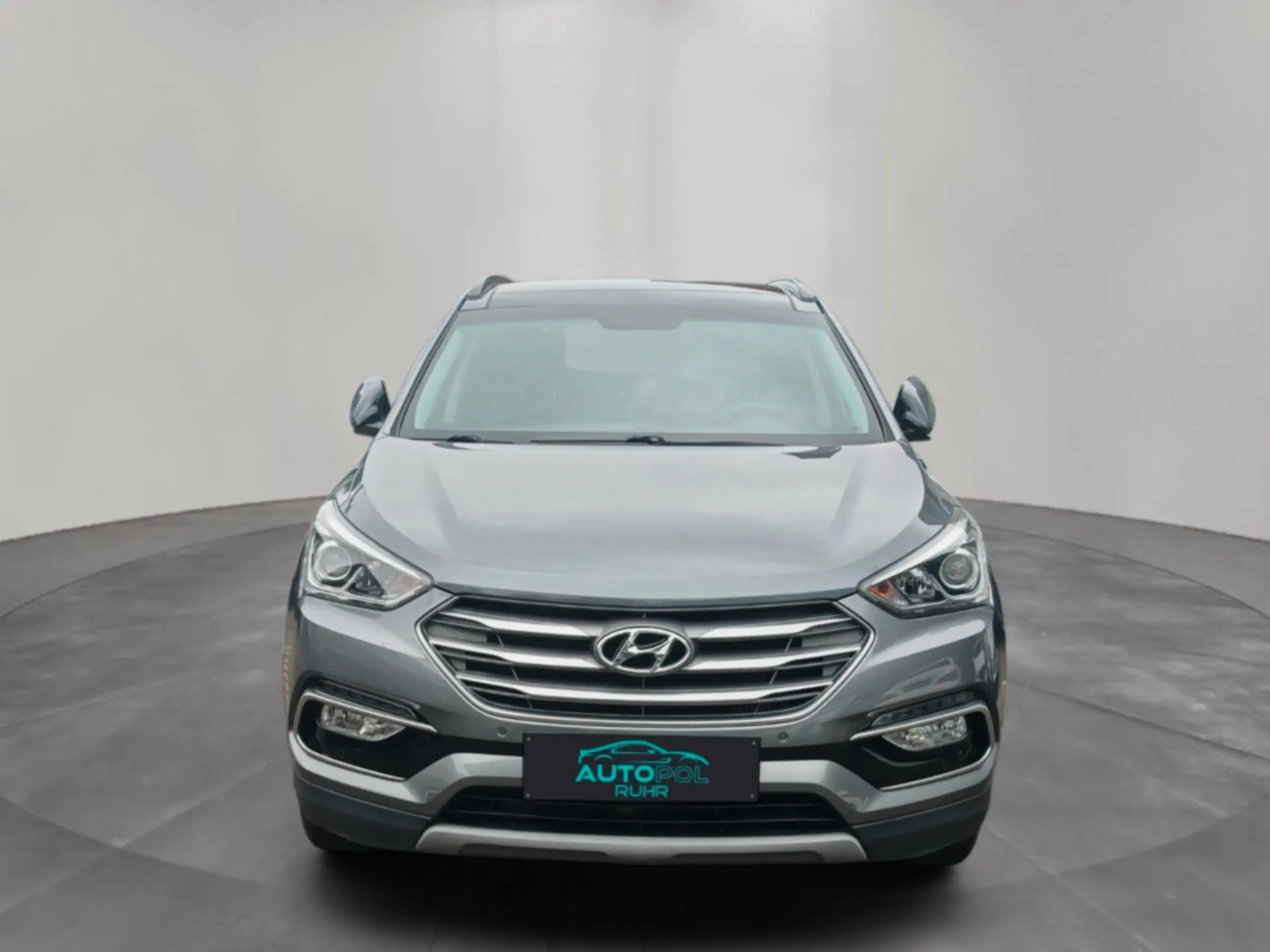 Hyundai SANTA FE Family + 7 Sitzer Pano AHK Kamera — photo 8