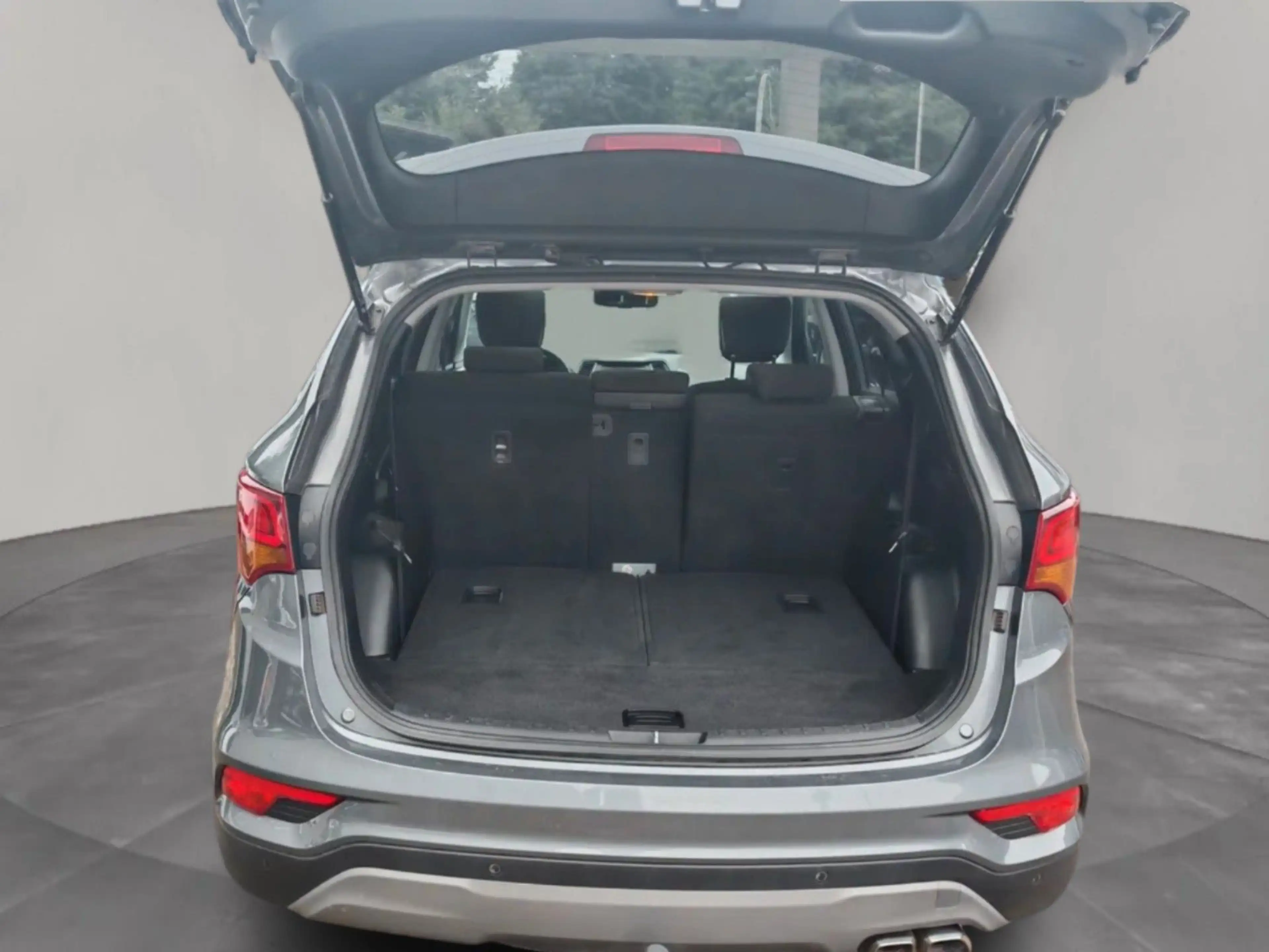 Hyundai SANTA FE Family + 7 Sitzer Pano AHK Kamera — photo 5