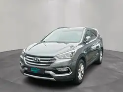 Hyundai SANTA FE Family + 7 Sitzer Pano AHK Kamera Tempomat SHZ