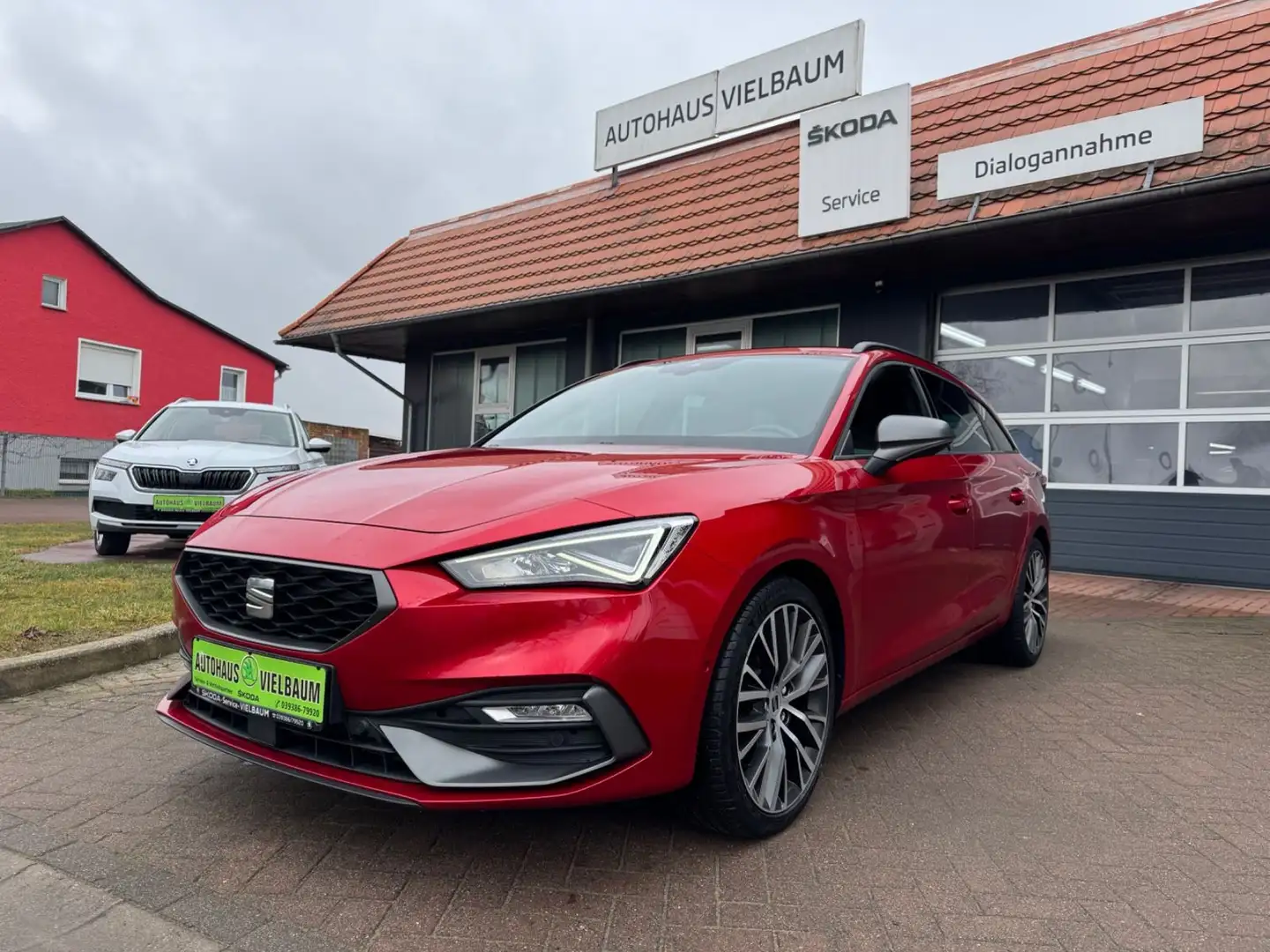 SEAT Leon Sportstourer FR Rood - 1