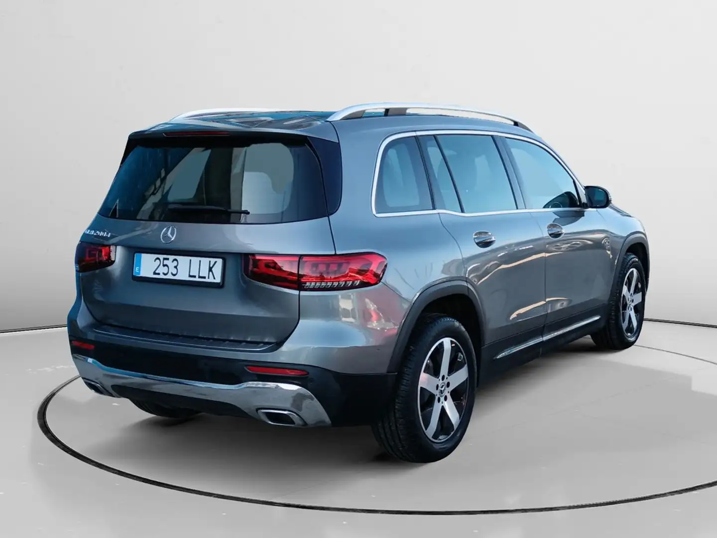Mercedes-Benz GLB 200 d Gris - 2