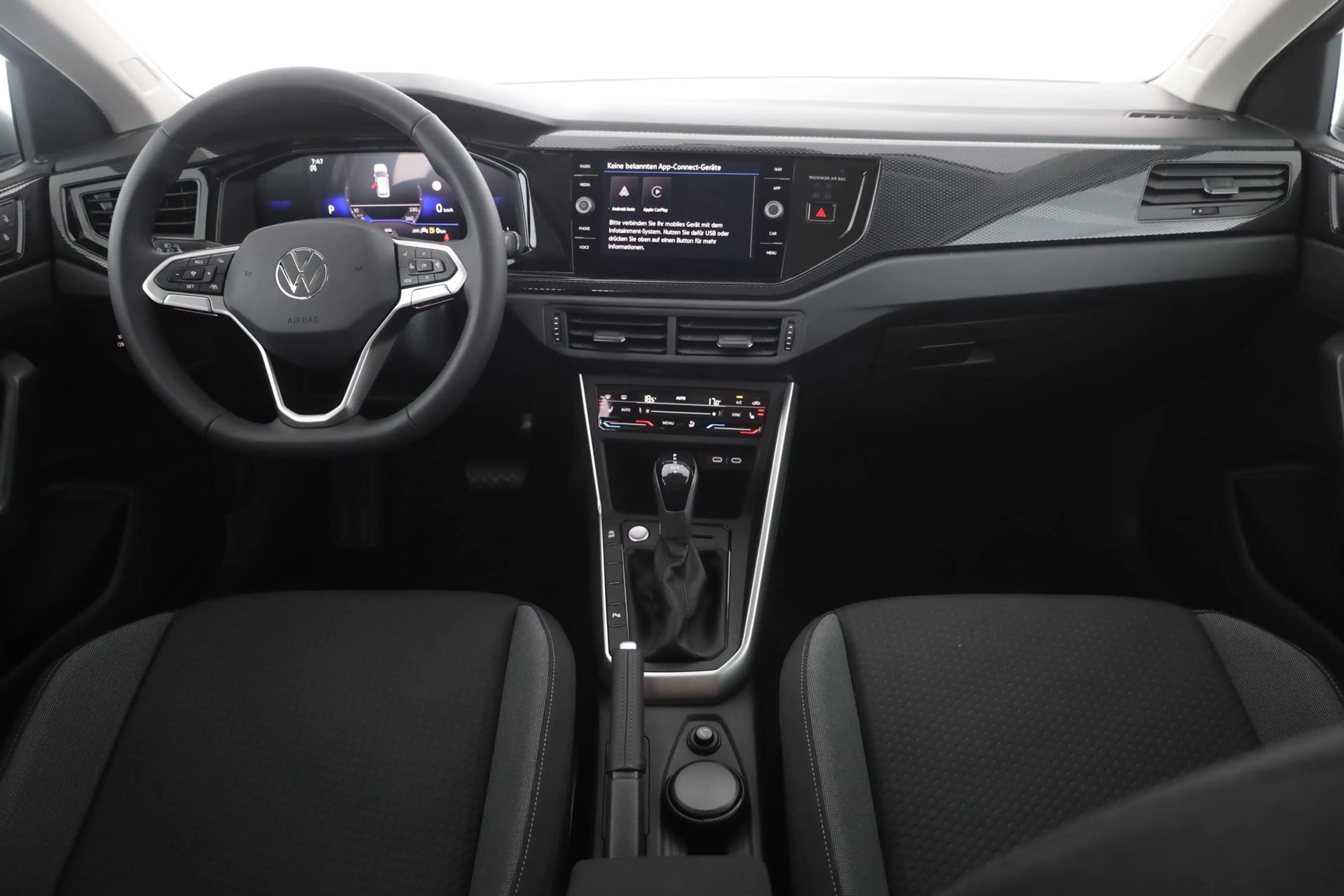 Volkswagen Taigo 1.0 TSI DSG Matrix ACC Kamera — photo 9