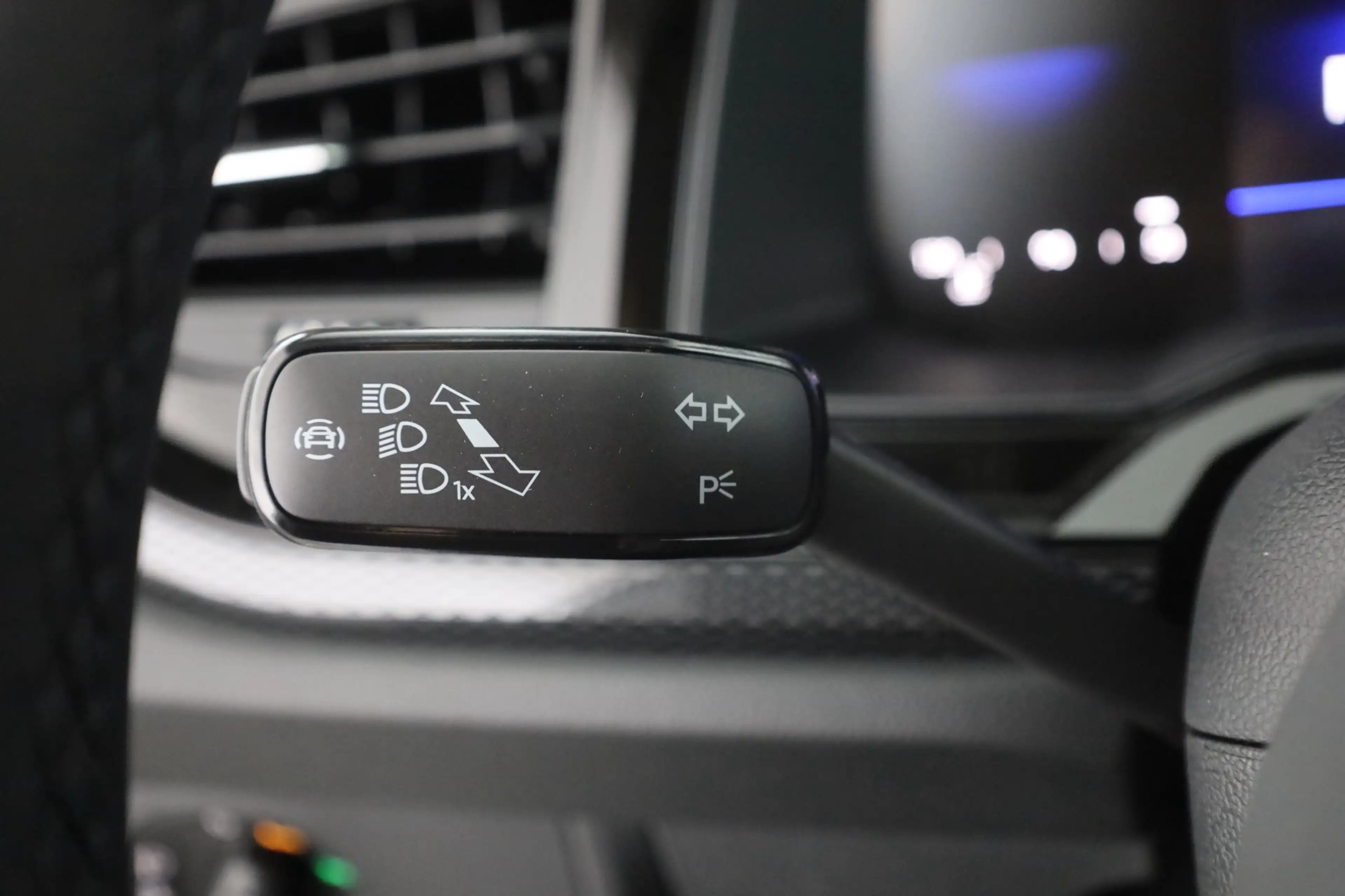 Volkswagen Taigo 1.0 TSI DSG Matrix ACC Kamera — photo 19