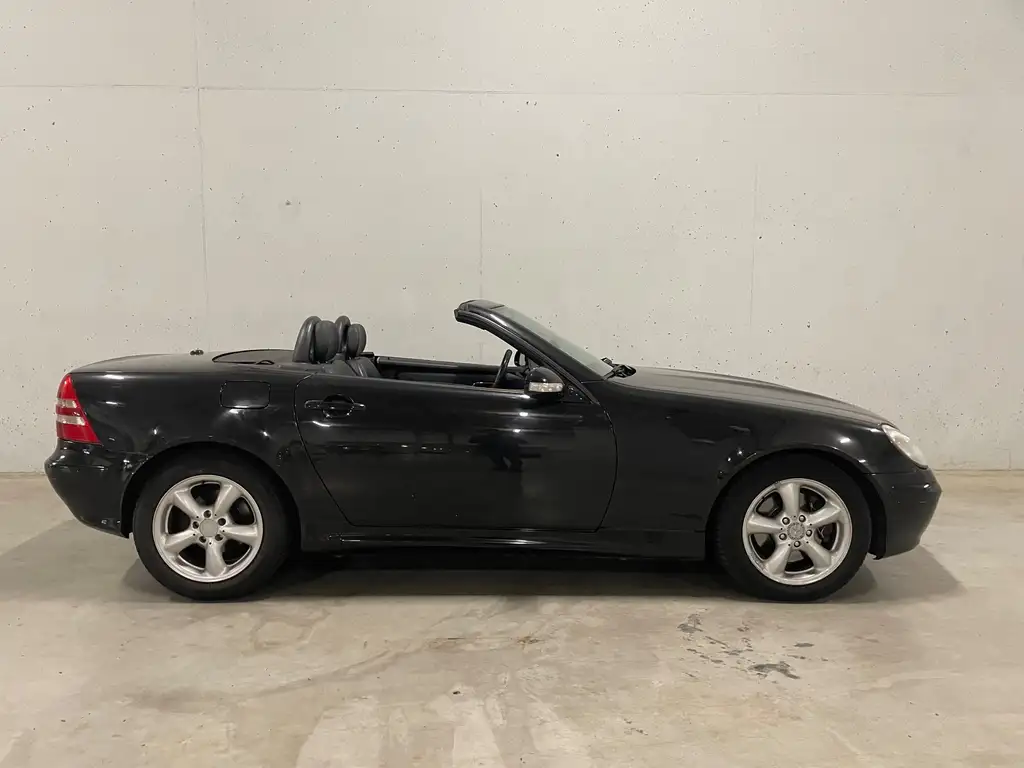 Mercedes-Benz SLK 320 2000 из Европы — купить под ключ