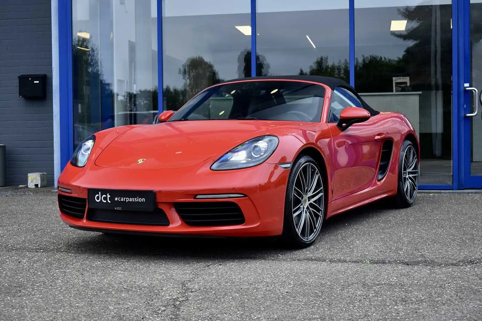 Porsche 718 Boxster Sport exhaust 20' Turbo wheels Leather Red - 1