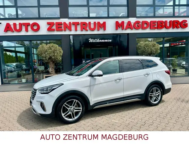 Hyundai Grand Santa Fe Premium 4WD *7 SITZE*LEDER*NAVI