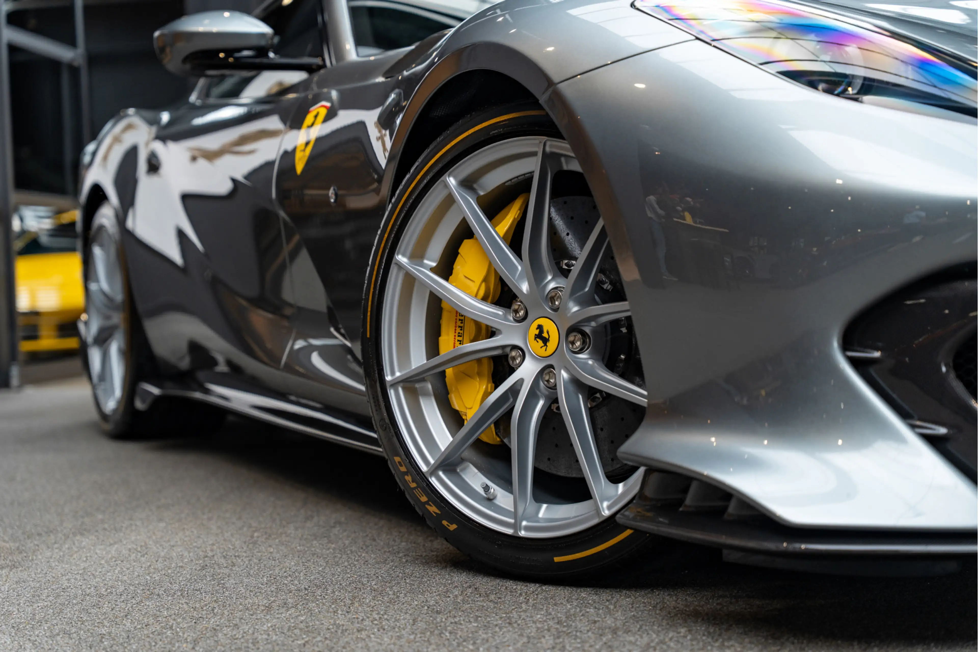 Ferrari 812 Competizione Airbrushed Shields Grigio Competizion — photo 12
