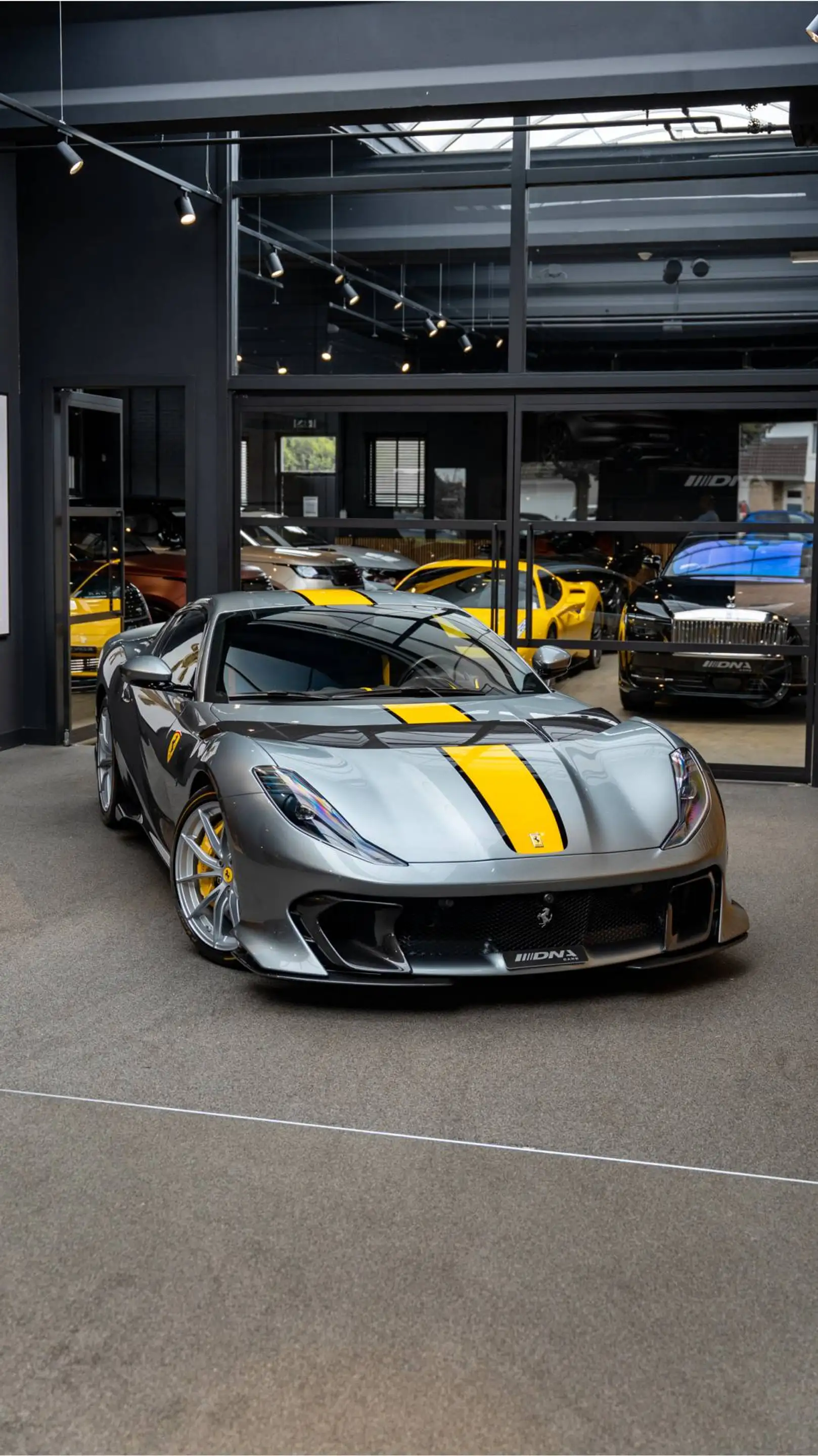 Ferrari 812 Competizione Airbrushed Shields Grigio Competizion — photo 29