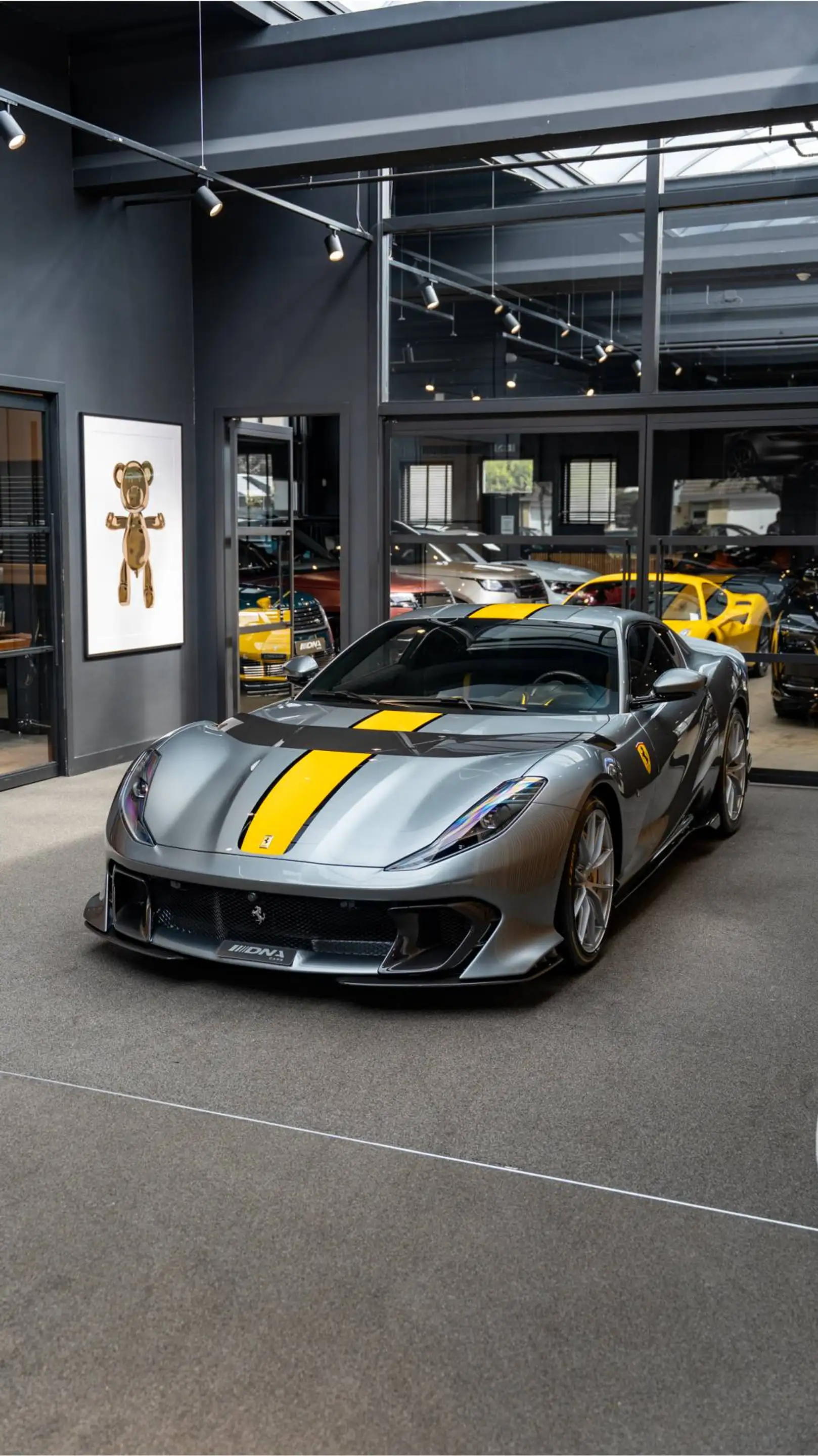Ferrari 812 Competizione Airbrushed Shields Grigio Competizion — photo 31
