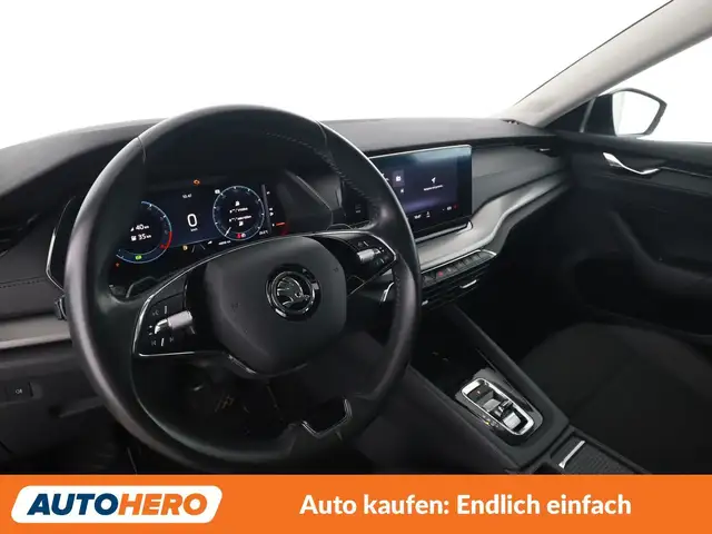 Skoda Octavia view 12