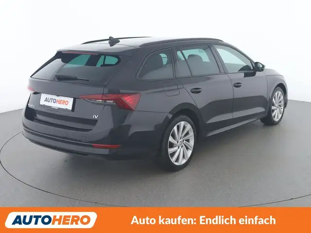 Skoda Octavia view 6