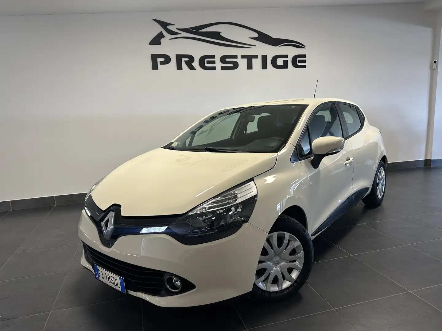 Renault Clio CLIO 1.5 DCI NEOPATENTATI 75cv PRONTA CONSEGNA Beige - 1