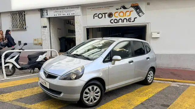 Honda Jazz 1.4I LS CVT