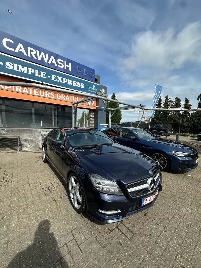 Mercedes-Benz CLS 250 CDI BE Bleu - 1