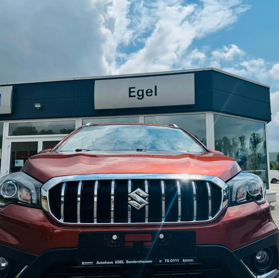 Suzuki SX4 S-Cross Comfort 4x4 Hybrid Braun - 1