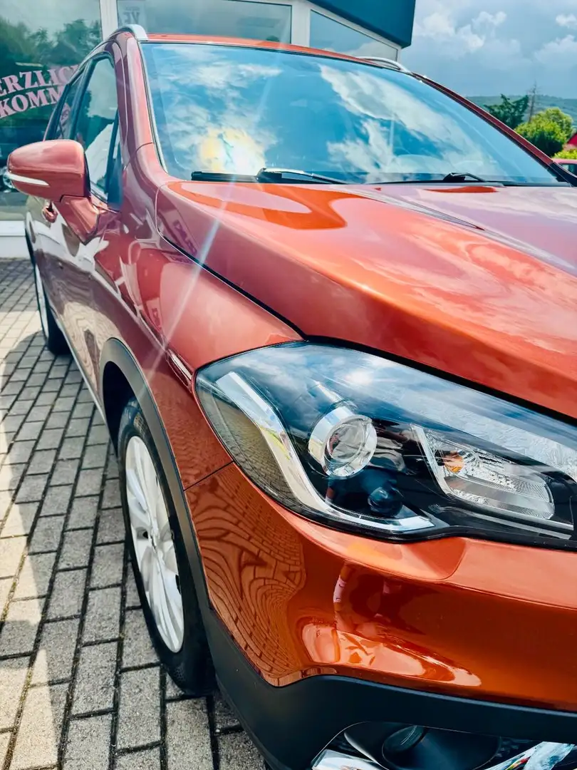 Suzuki SX4 S-Cross Comfort 4x4 Hybrid Braun - 2