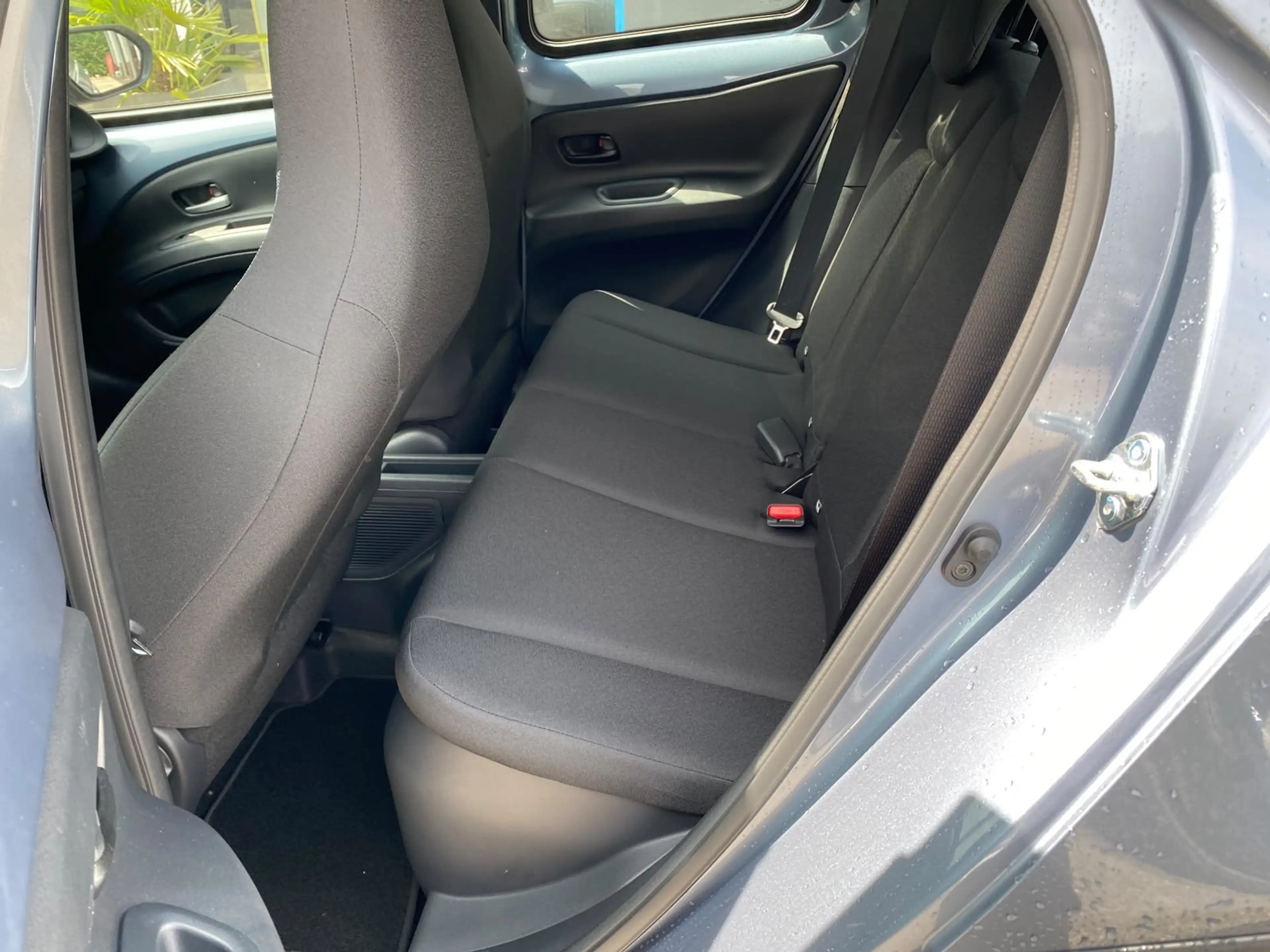 Toyota Aygo X Hybrid 115 Play GO Pack — photo 6