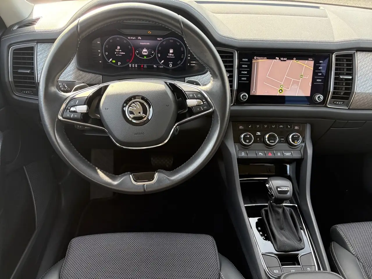 Skoda Kodiaq 1.5 TSI DSG STYLE +MATRIX +ACC +STHZ +RKAM +VIRTU, миниатюра 9