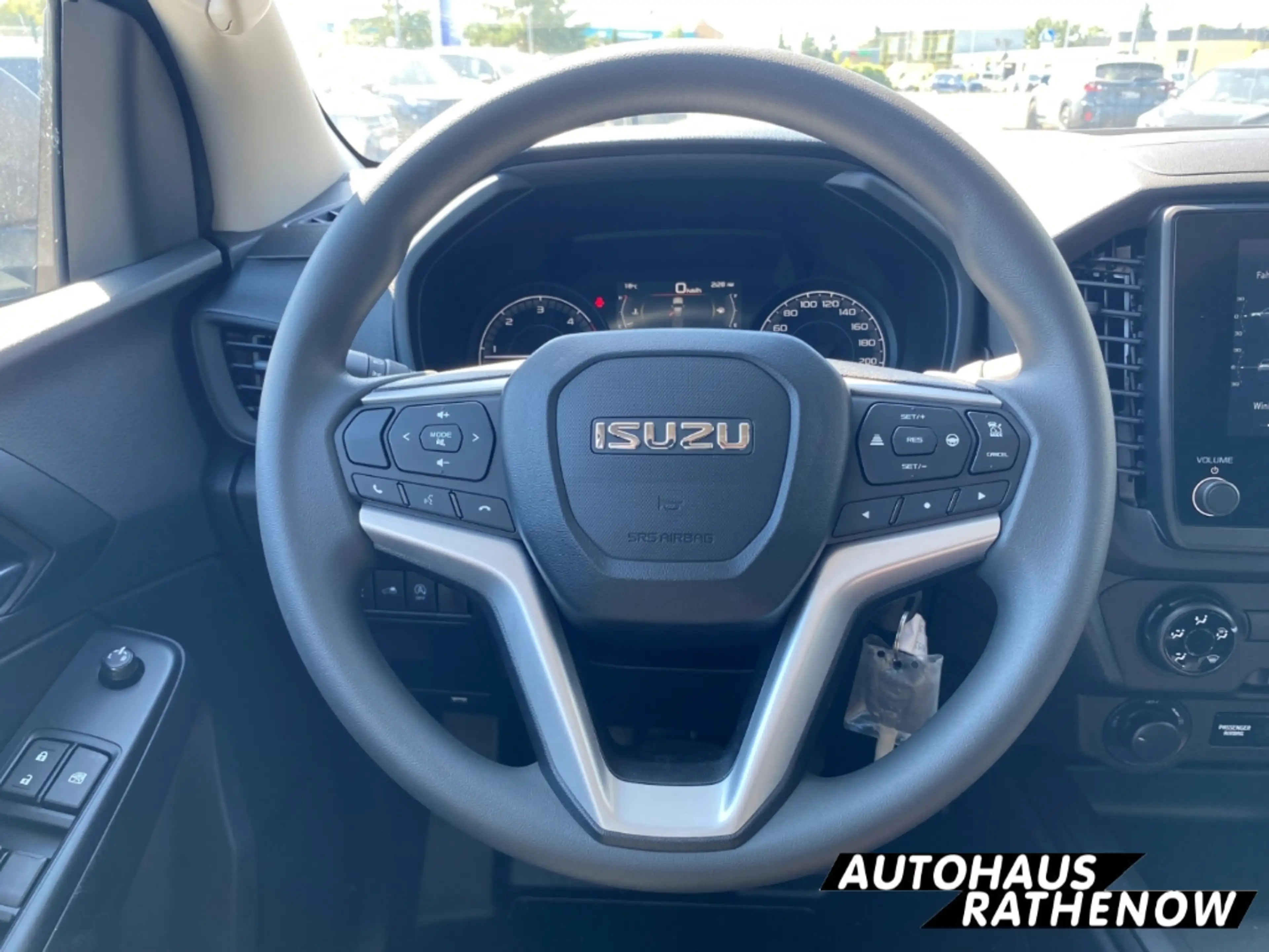 Isuzu D-Max Double Cab 4WD L 1.9 TD ACC Android Auto DAB Totwi — photo 13