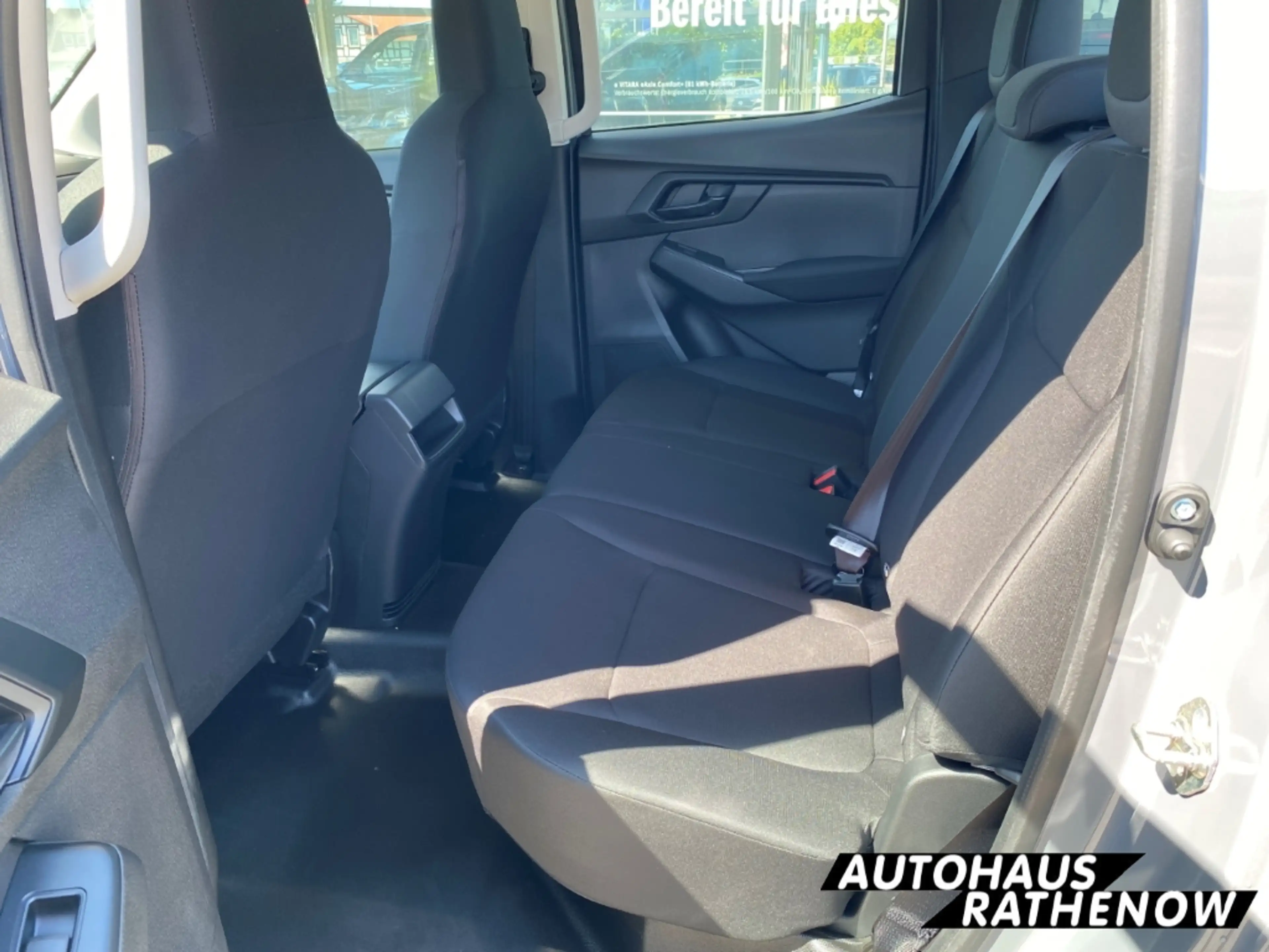 Isuzu D-Max Double Cab 4WD L 1.9 TD ACC Android Auto DAB Totwi — photo 11