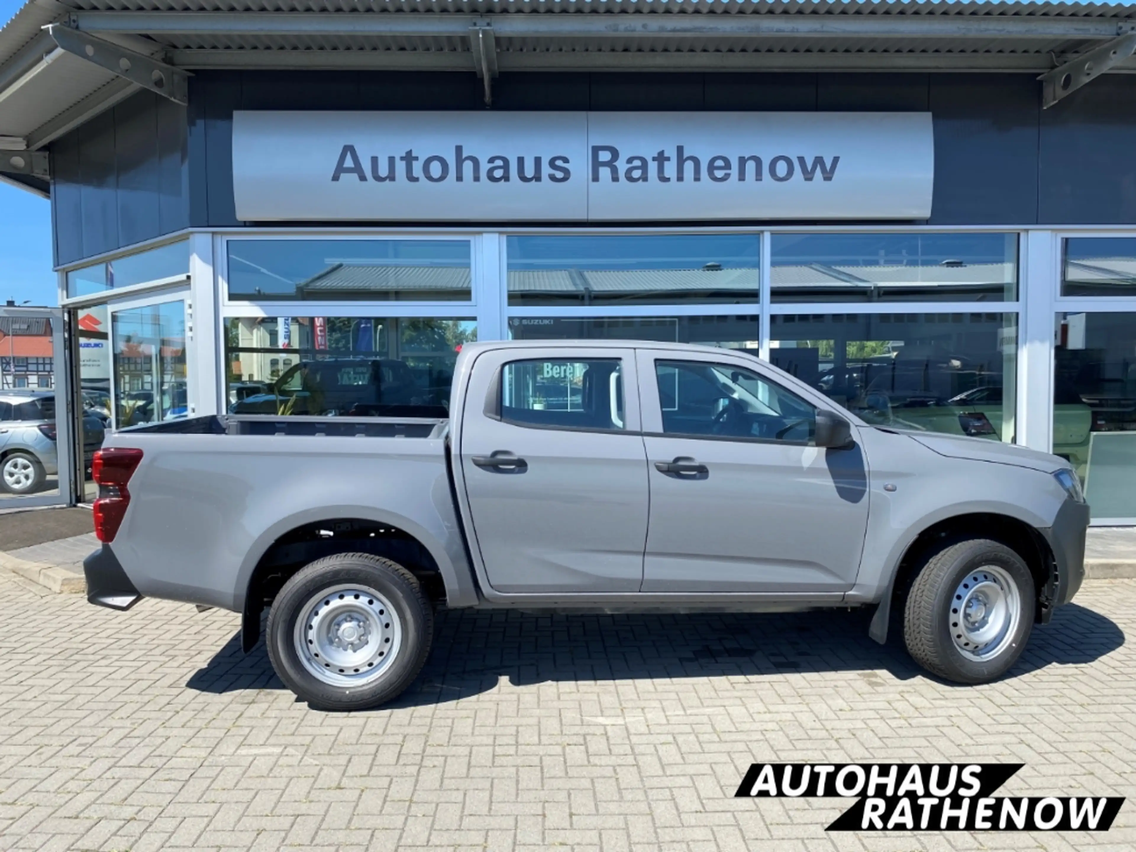 Isuzu D-Max Double Cab 4WD L 1.9 TD ACC Android Auto DAB Totwi — photo 4