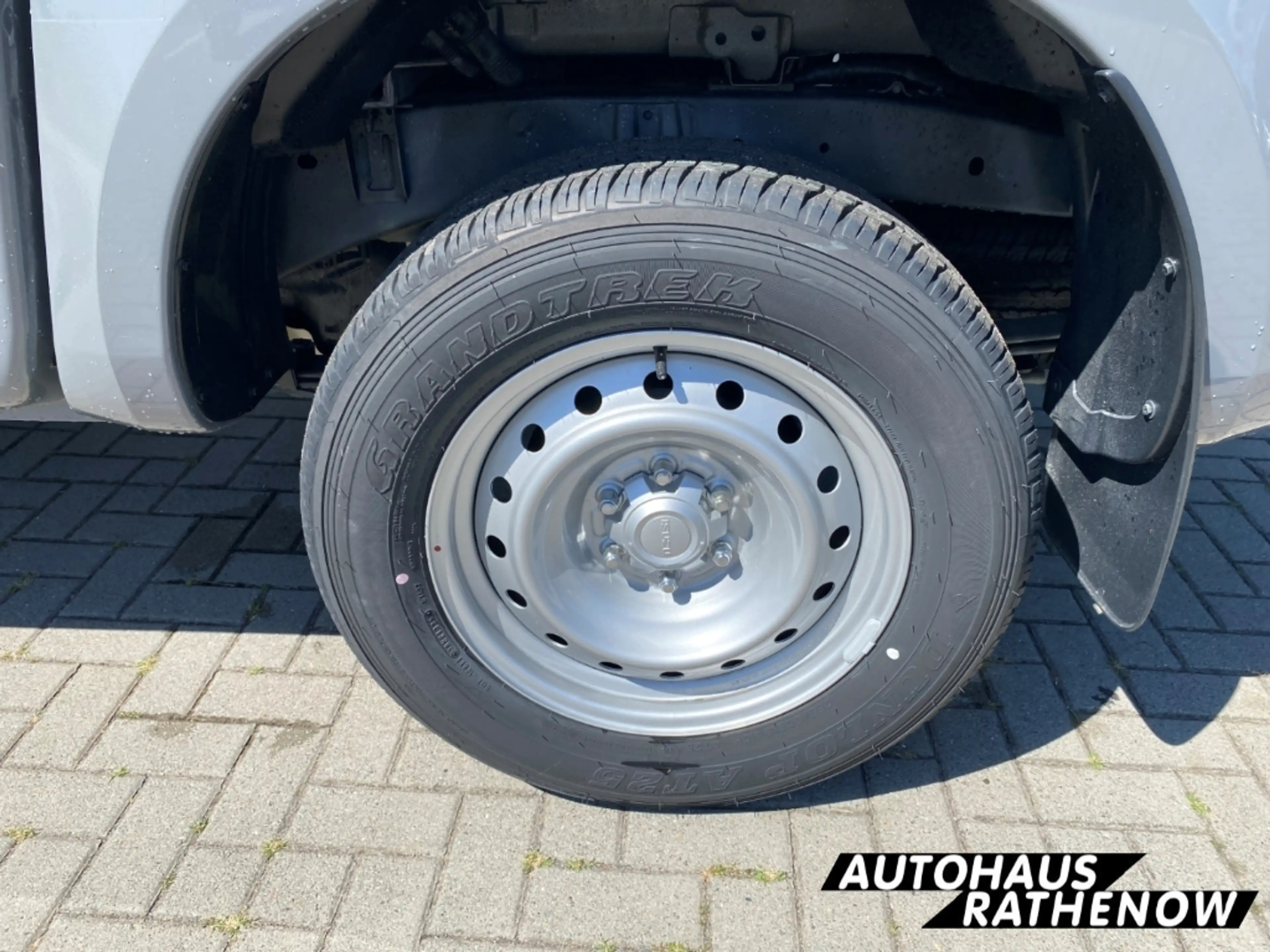 Isuzu D-Max Double Cab 4WD L 1.9 TD ACC Android Auto DAB Totwi — photo 9