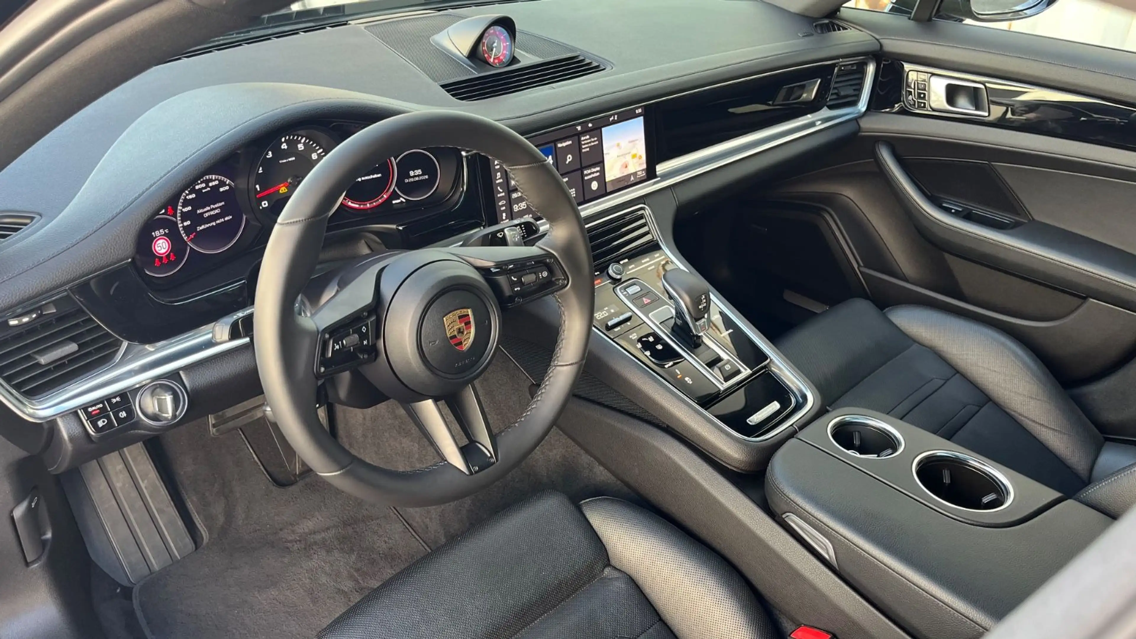 Porsche Panamera Surround Panorama 21" Sport 14Wege — photo 11