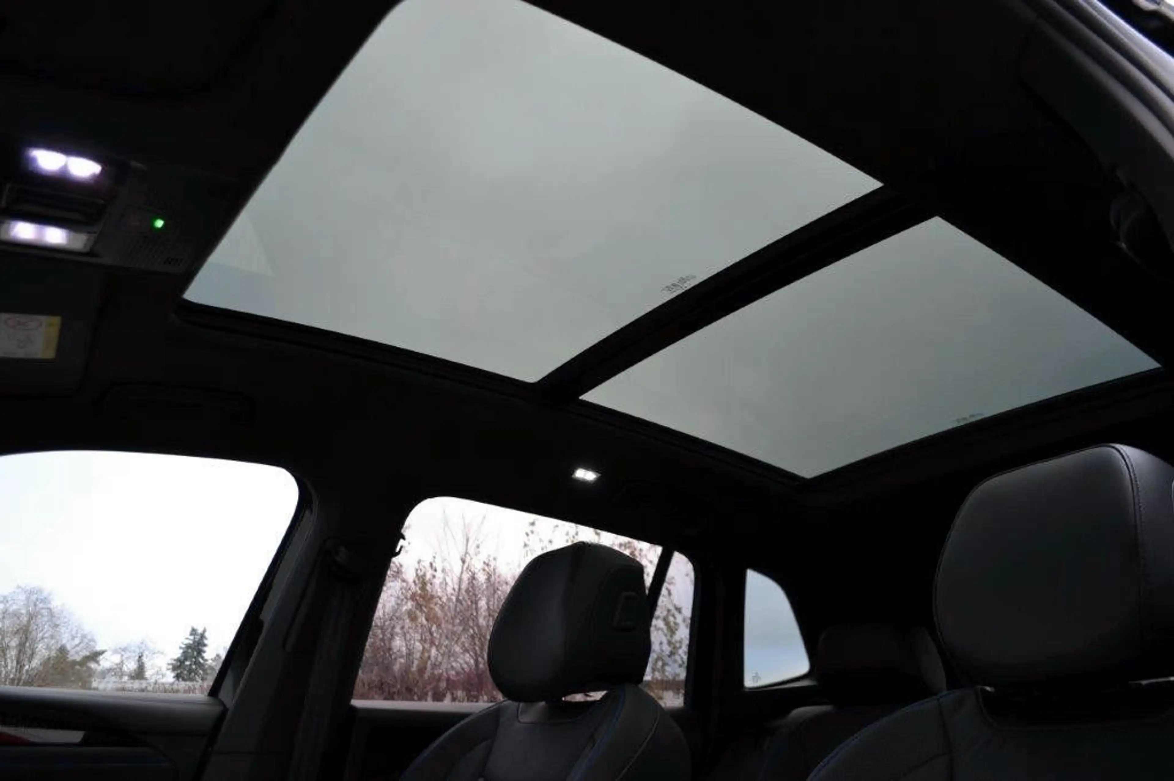 Volkswagen Tiguan 2.0 TSI 4Motion R-Line, Vollausstattung! — photo 14