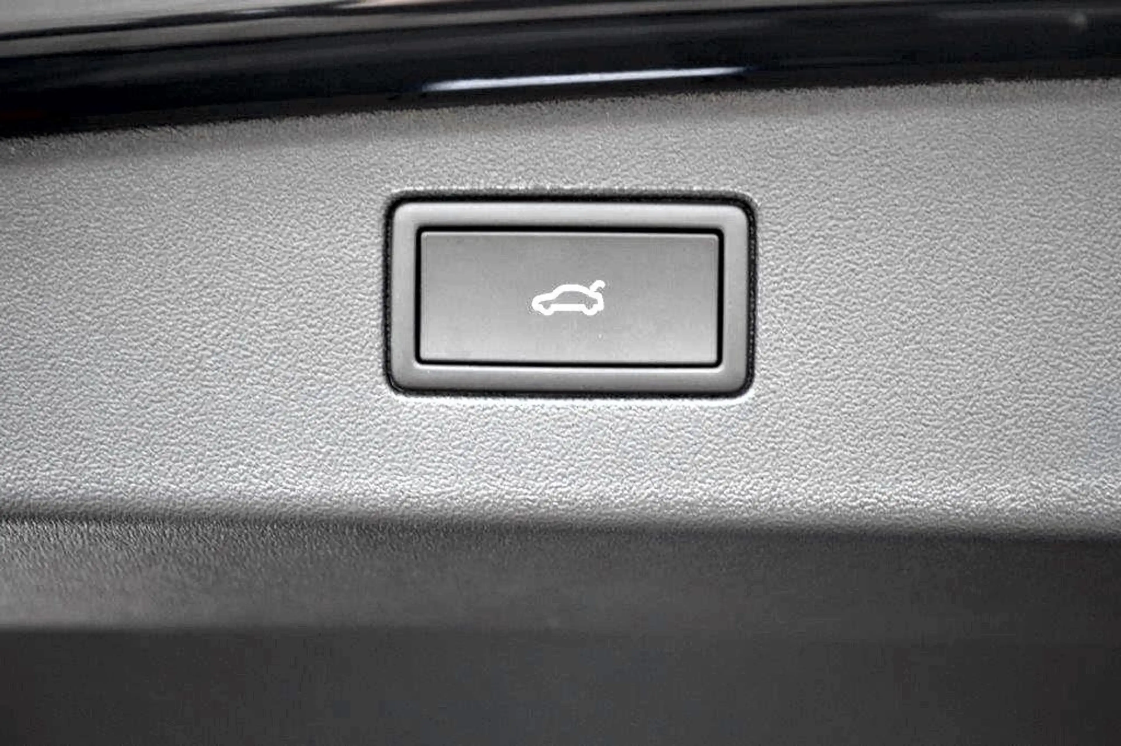 Volkswagen Tiguan 2.0 TSI 4Motion R-Line, Vollausstattung! — photo 12