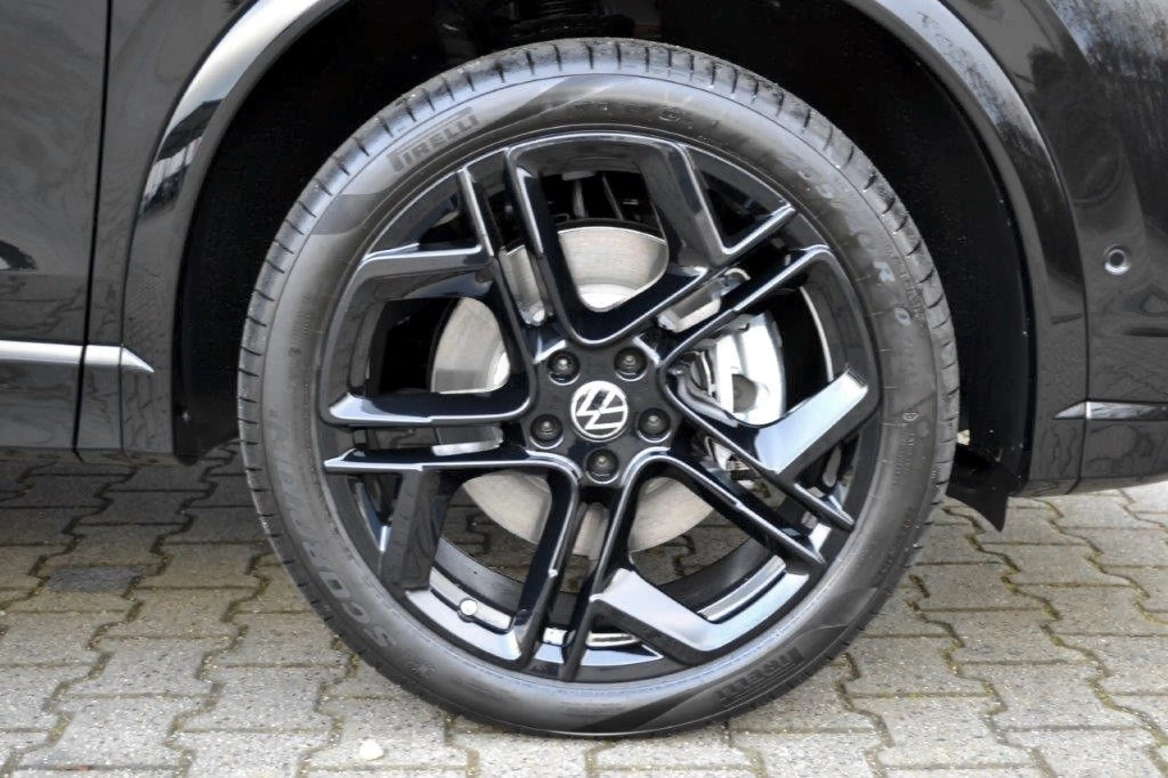Volkswagen Tiguan 2.0 TSI 4Motion R-Line, Vollausstattung! — photo 5